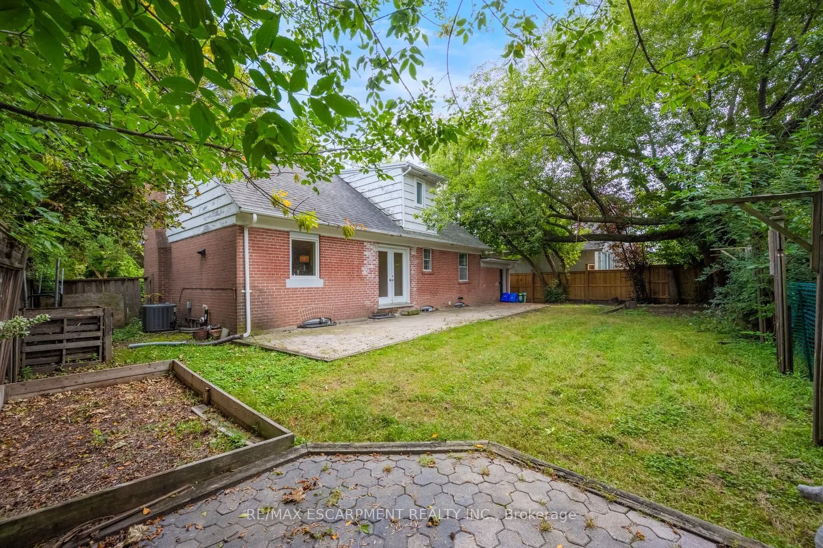 7 Washington Avenue