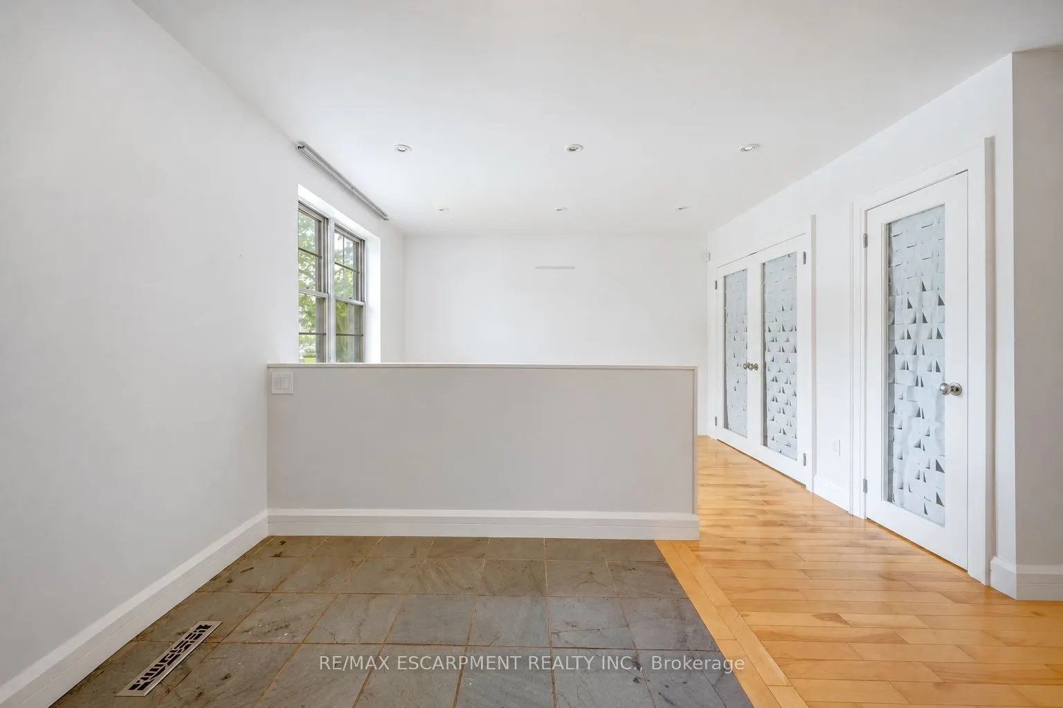 7 Washington Avenue