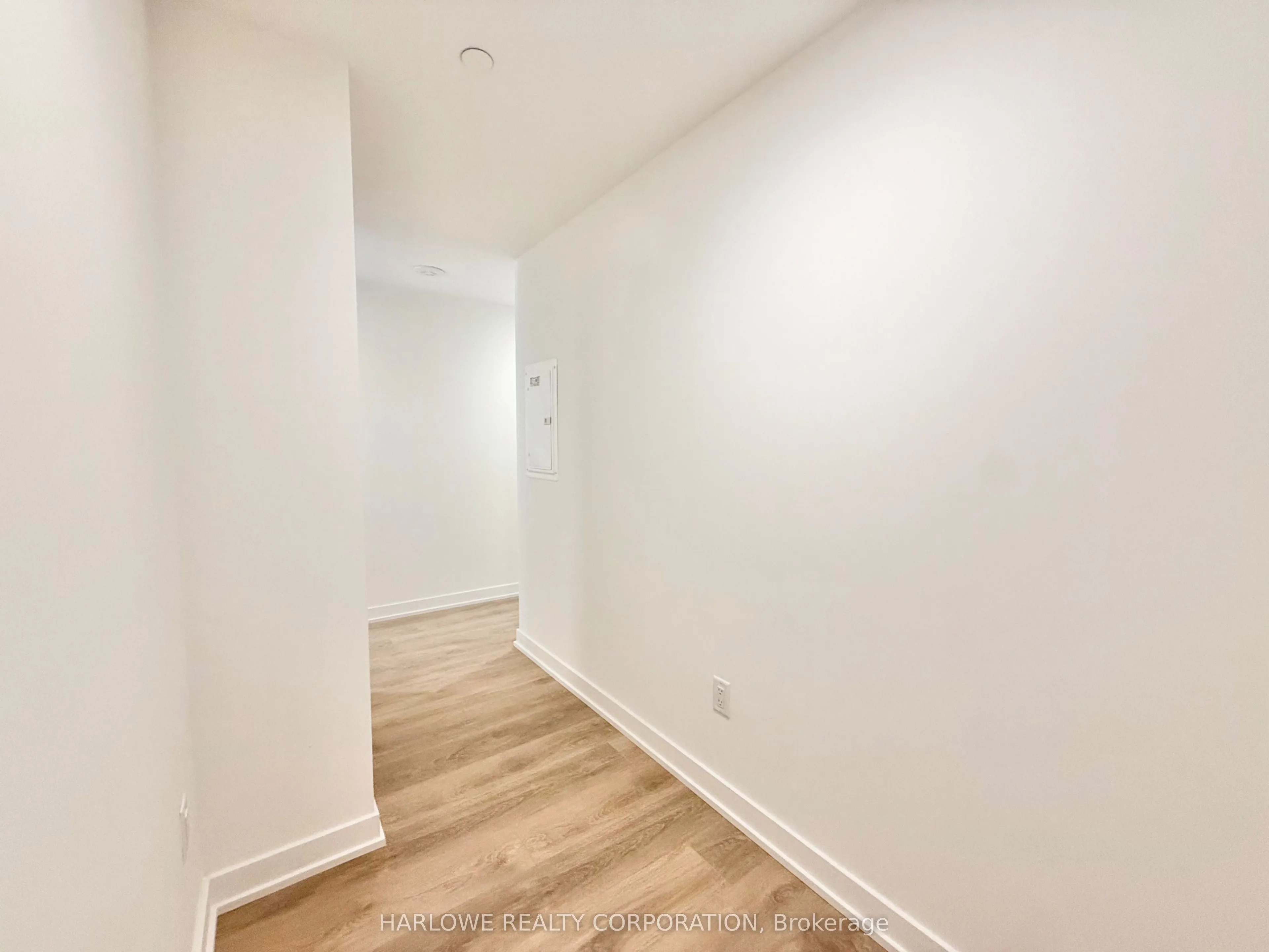 1 Vine Avenue #104