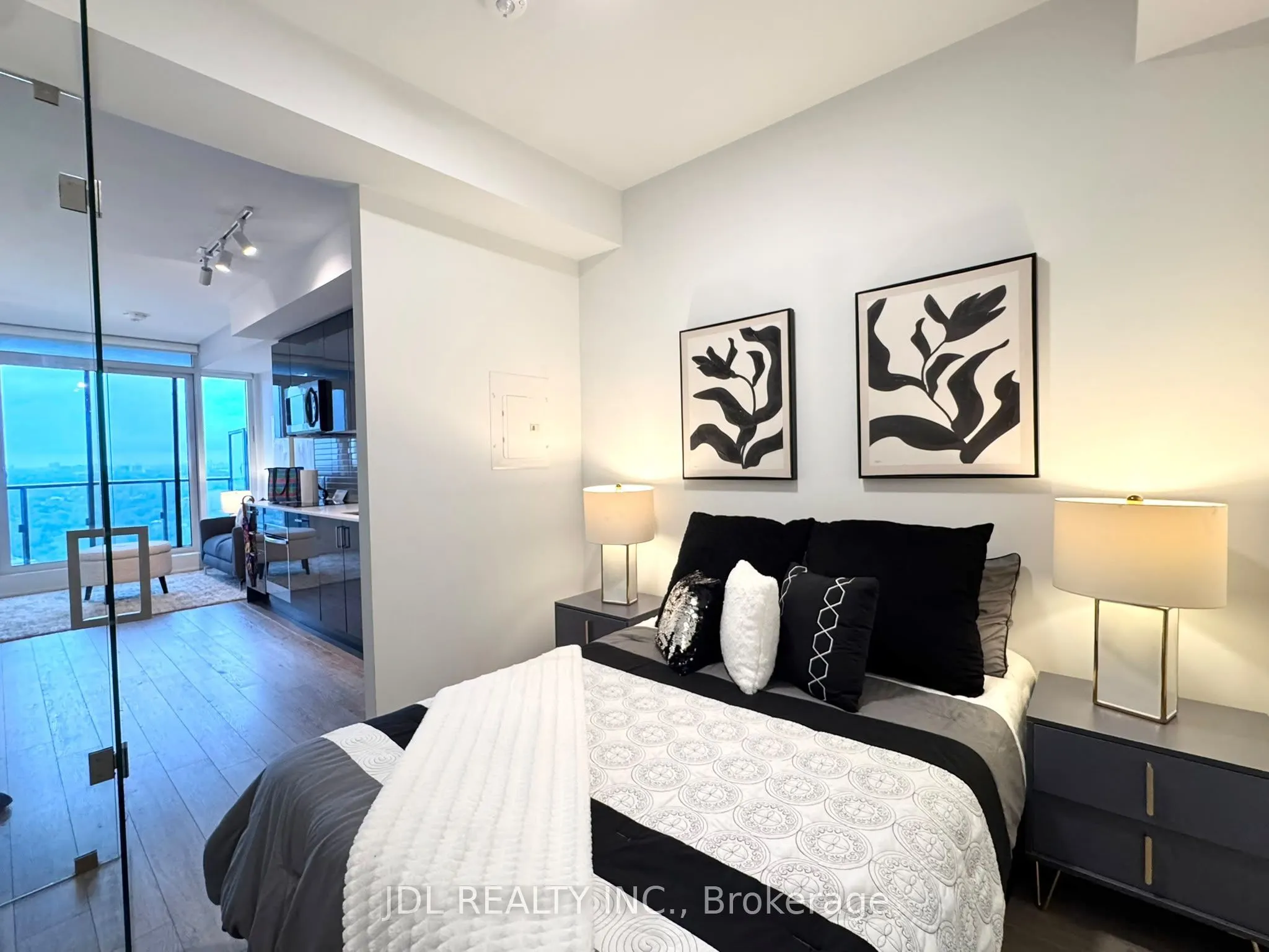 1926 Lake Shore Boulevard W #3615