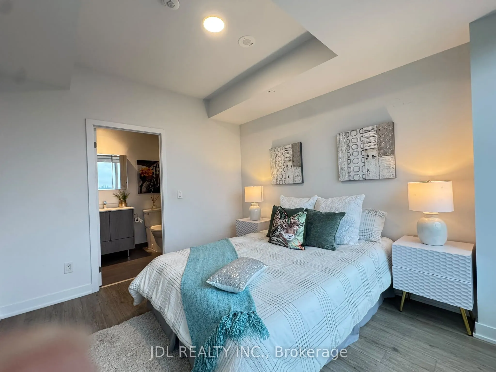 1926 Lake Shore Boulevard W #3615
