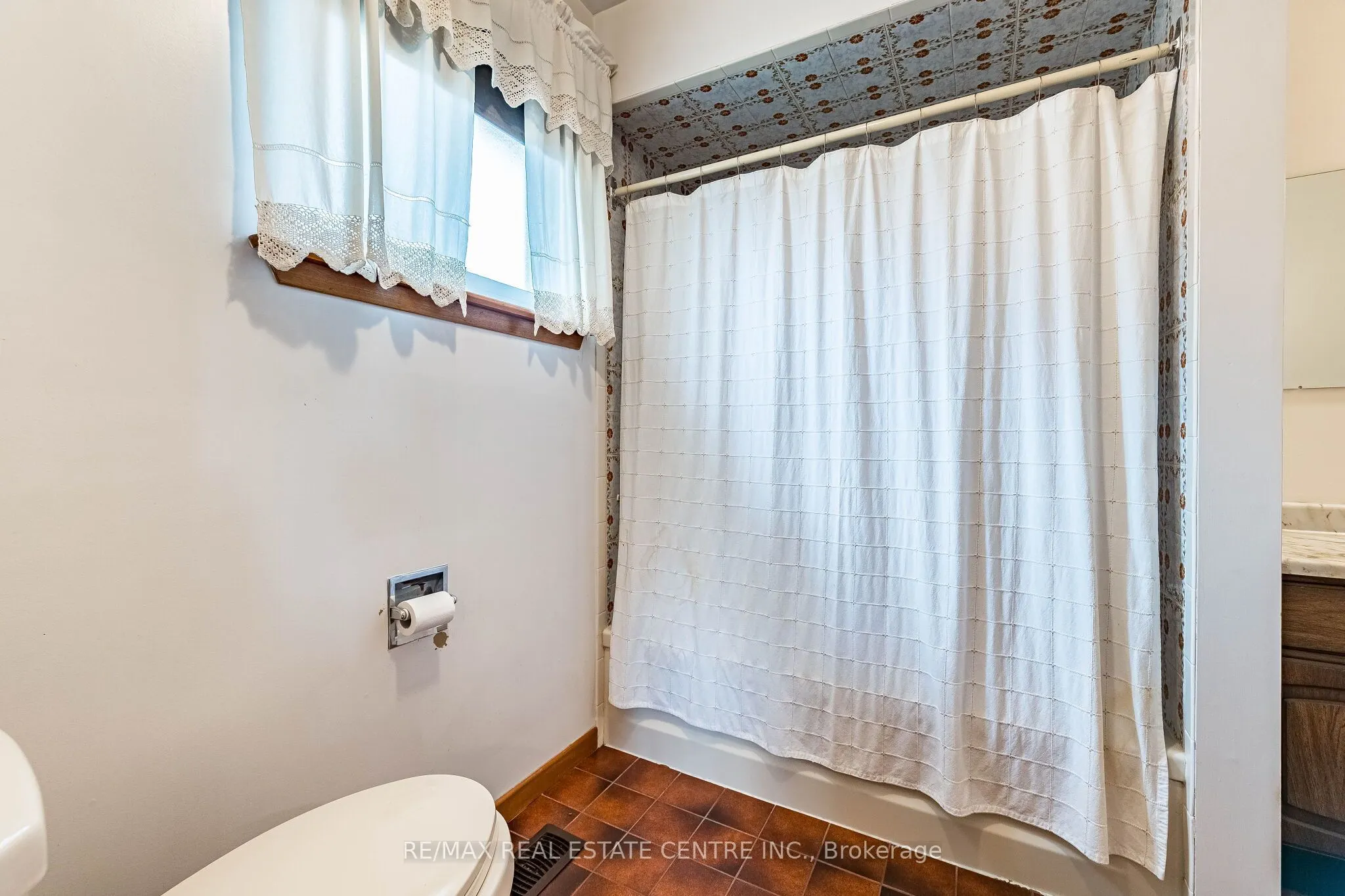 86 Jade Crescent