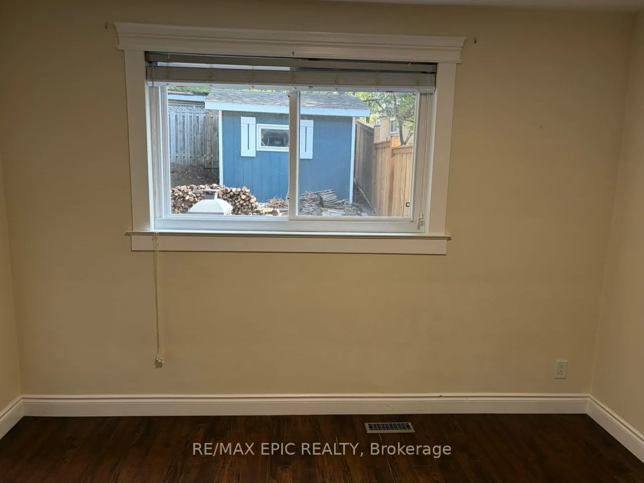 3389 Kelowna Court