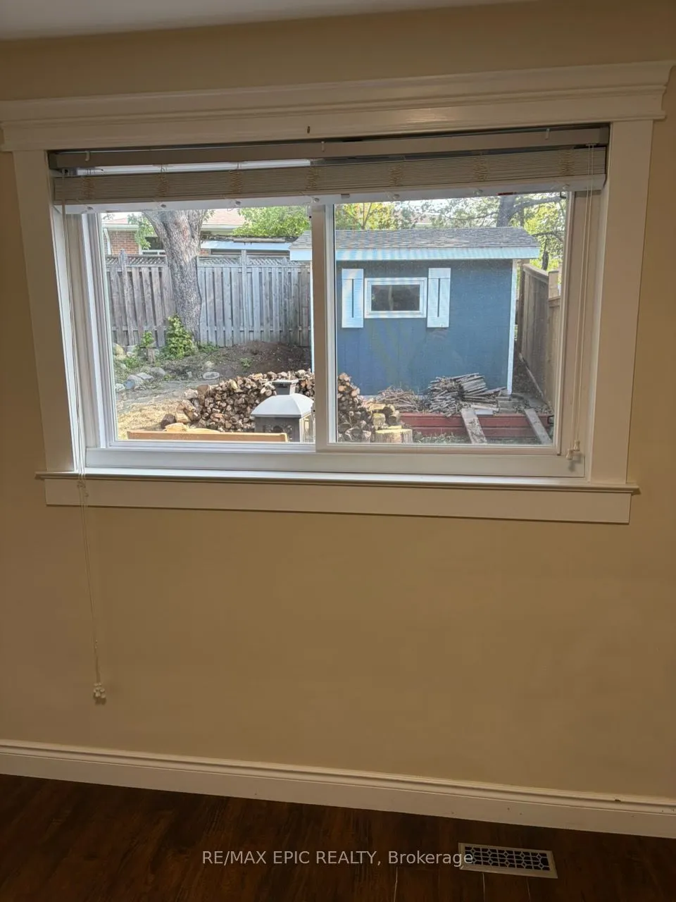 3389 Kelowna Court