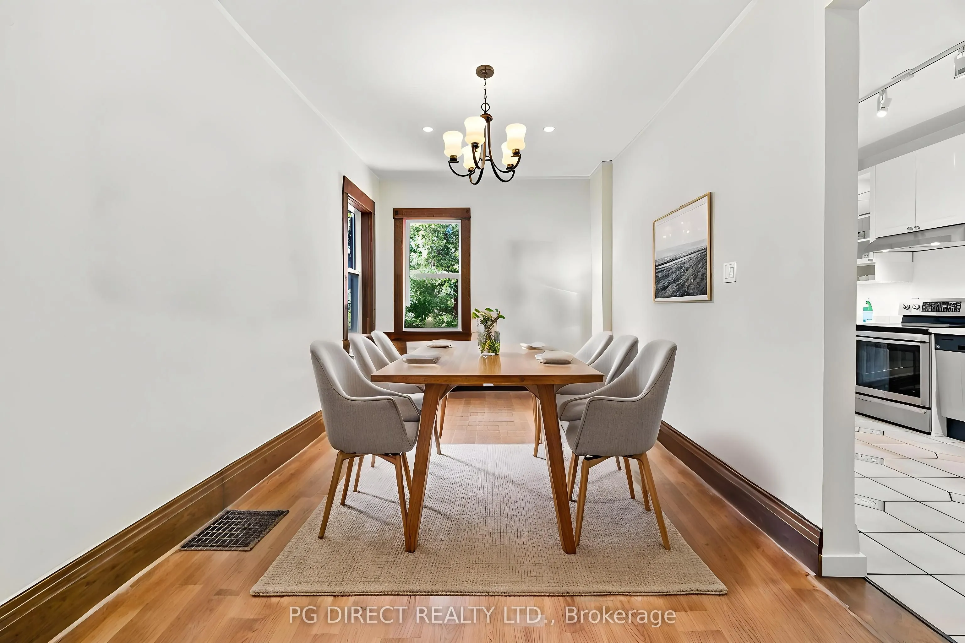 13 Evelyn Crescent
