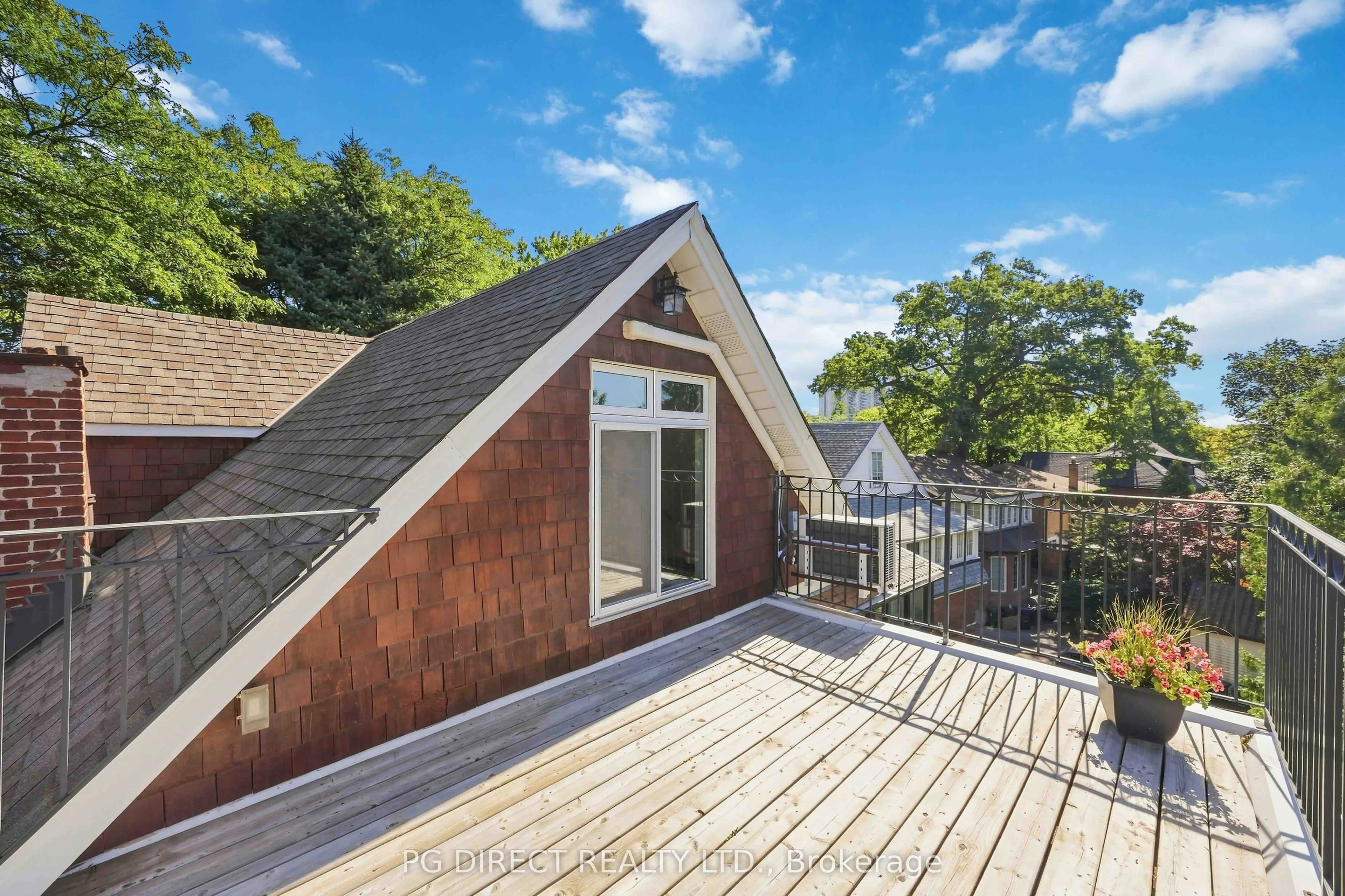 13 Evelyn Crescent