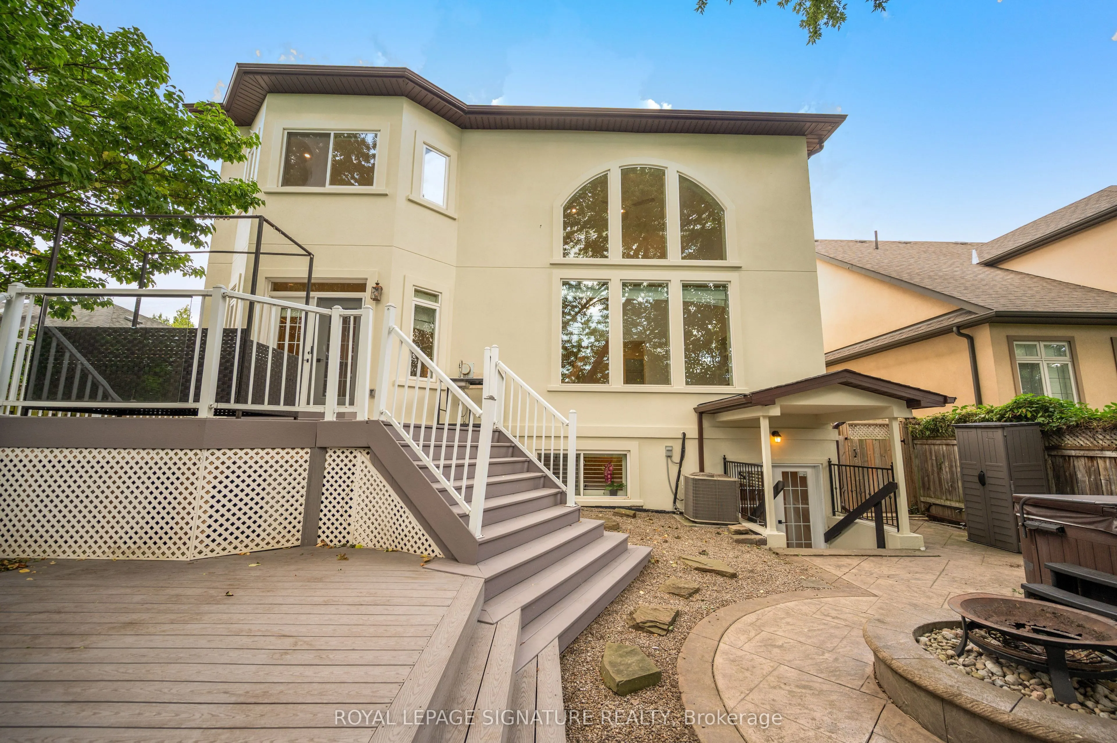 762 Duchess Drive