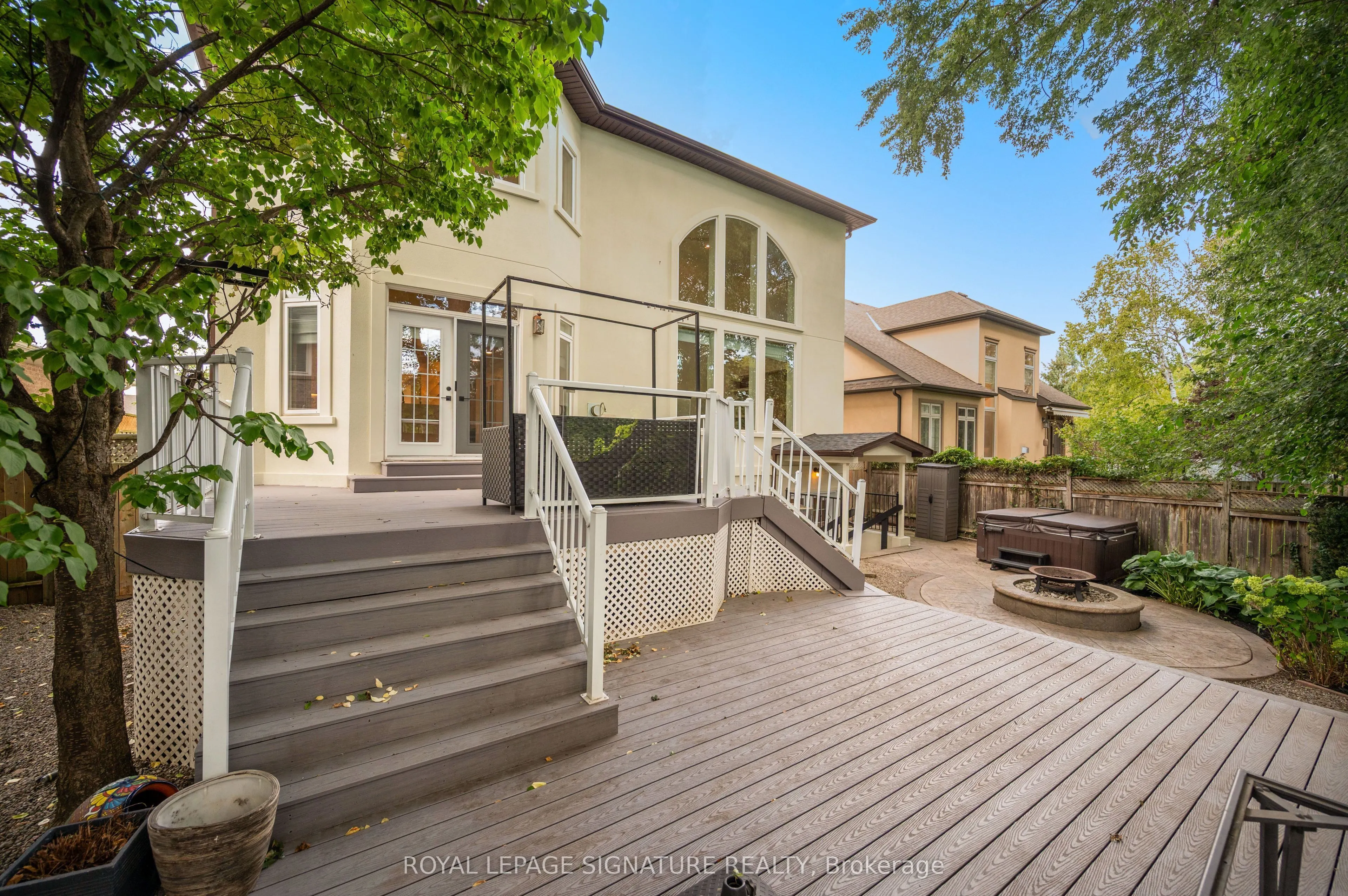 762 Duchess Drive