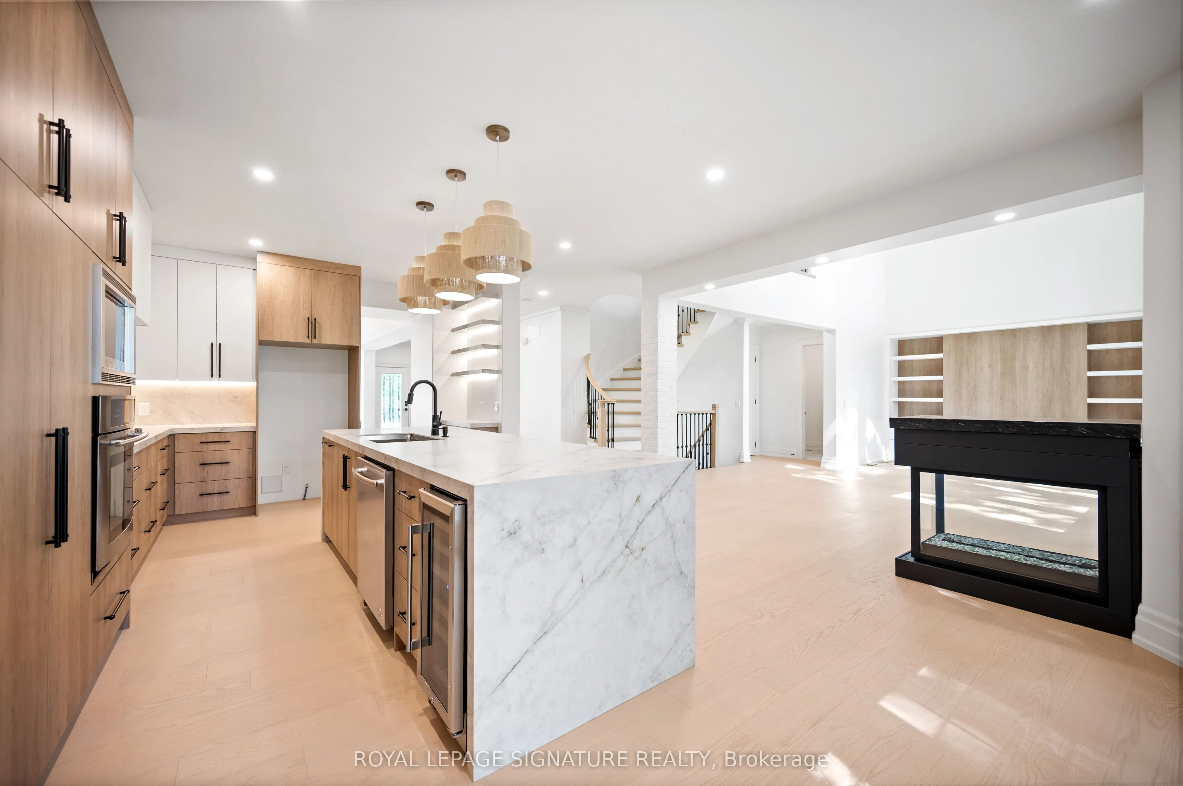 762 Duchess Drive