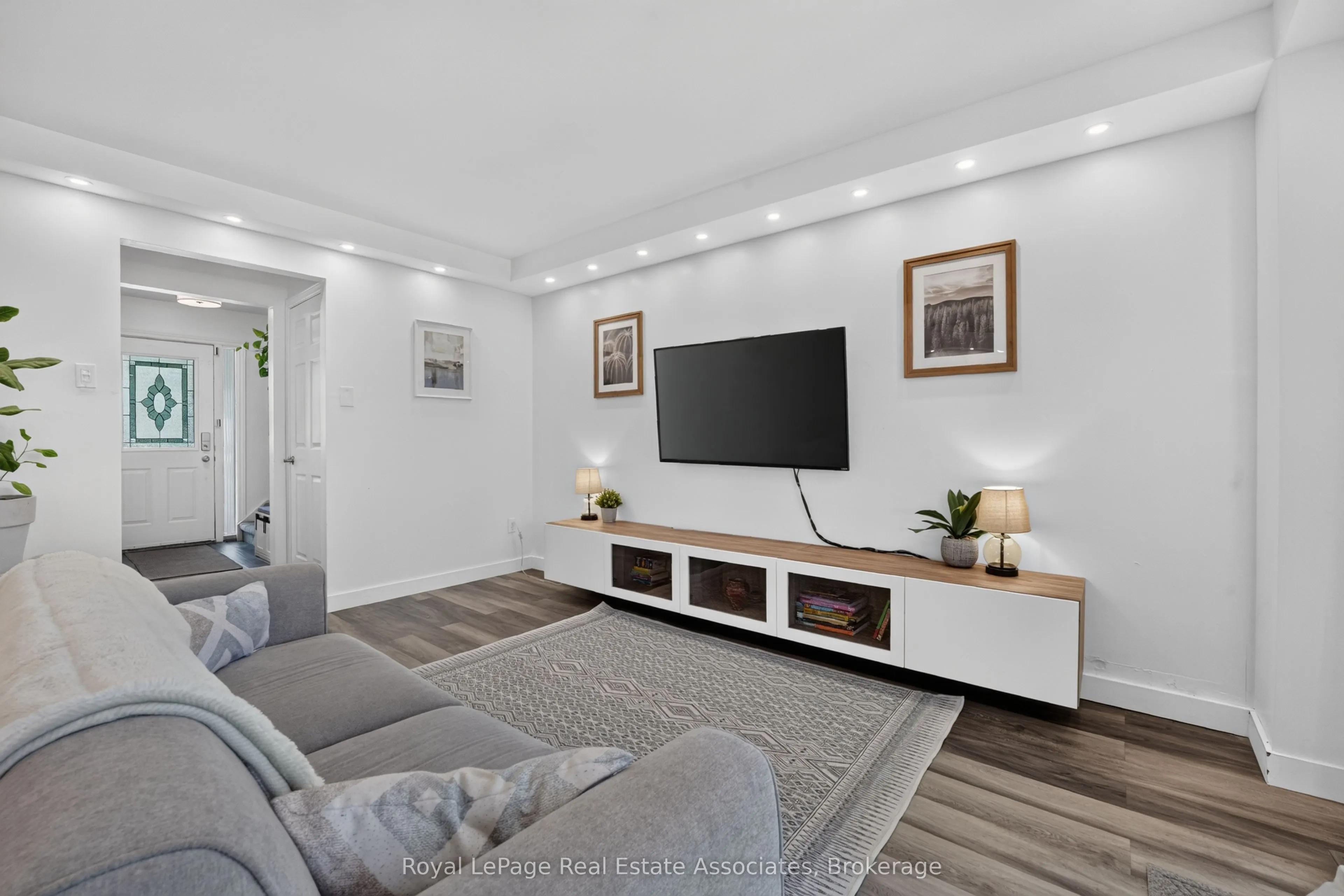 59 Maple Avenue #8