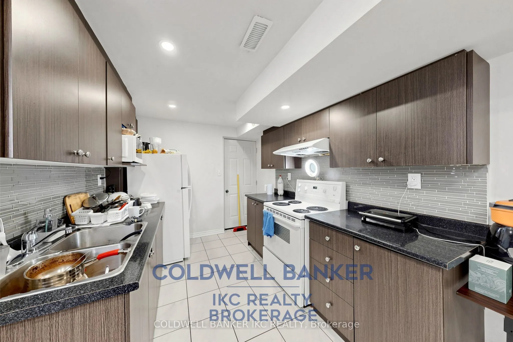 41 Merrybrook Trail N