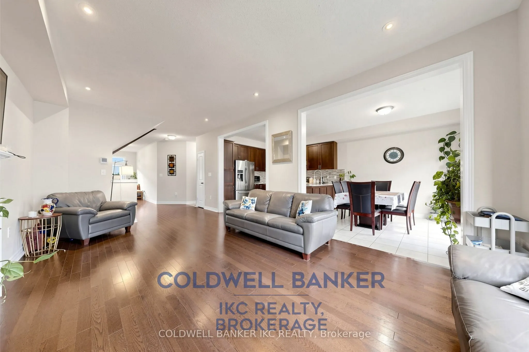 41 Merrybrook Trail N