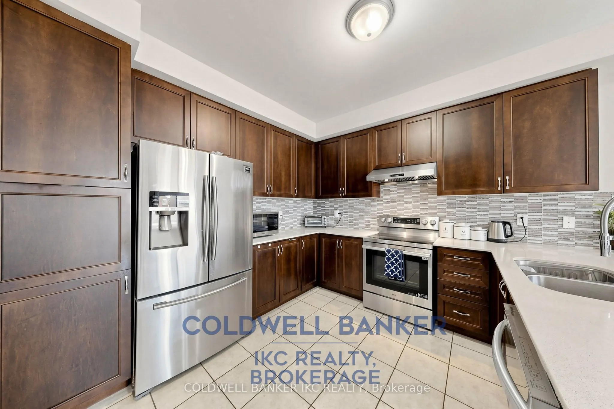 41 Merrybrook Trail N