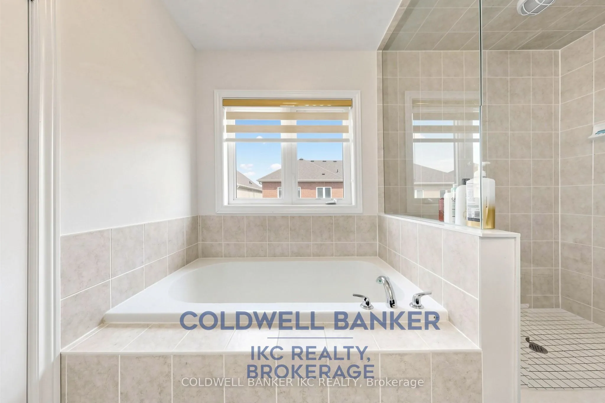 41 Merrybrook Trail N