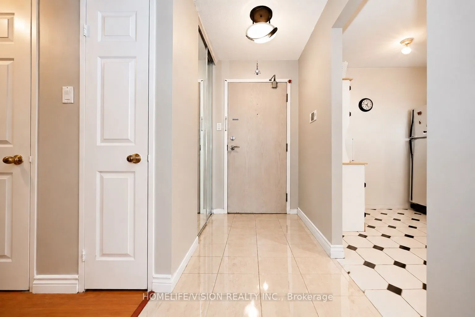 330 Rathburn Road W #306