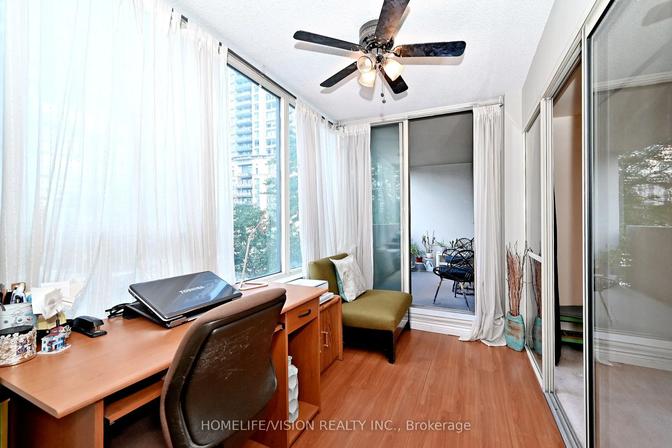 330 Rathburn Road W #306
