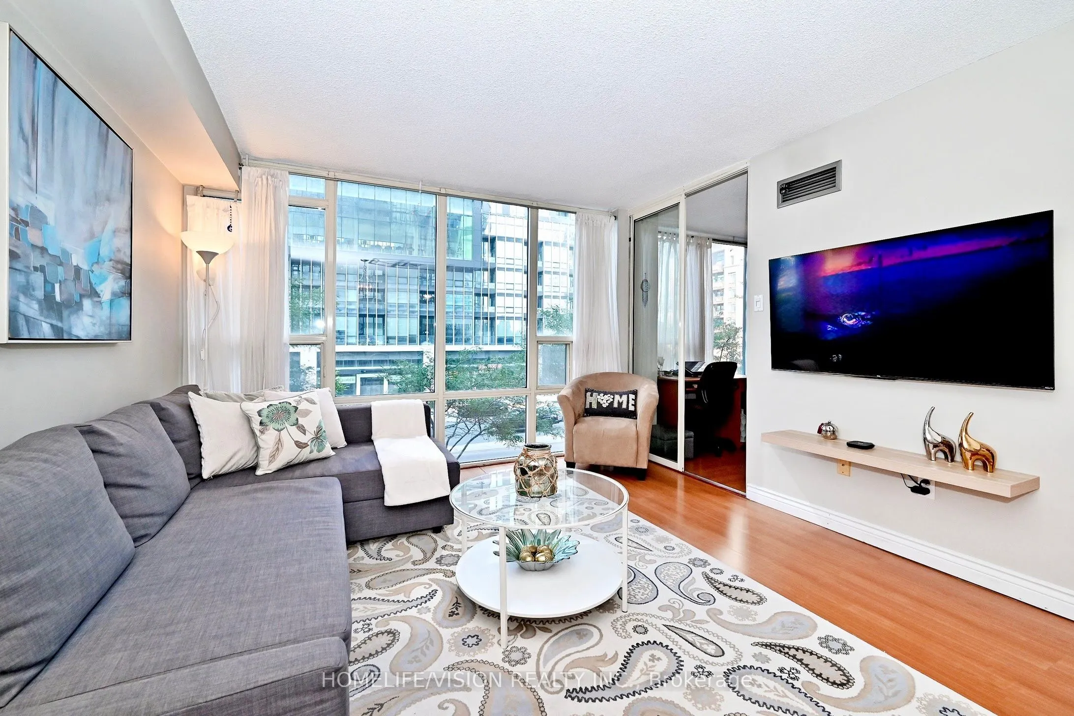 330 Rathburn Road W #306