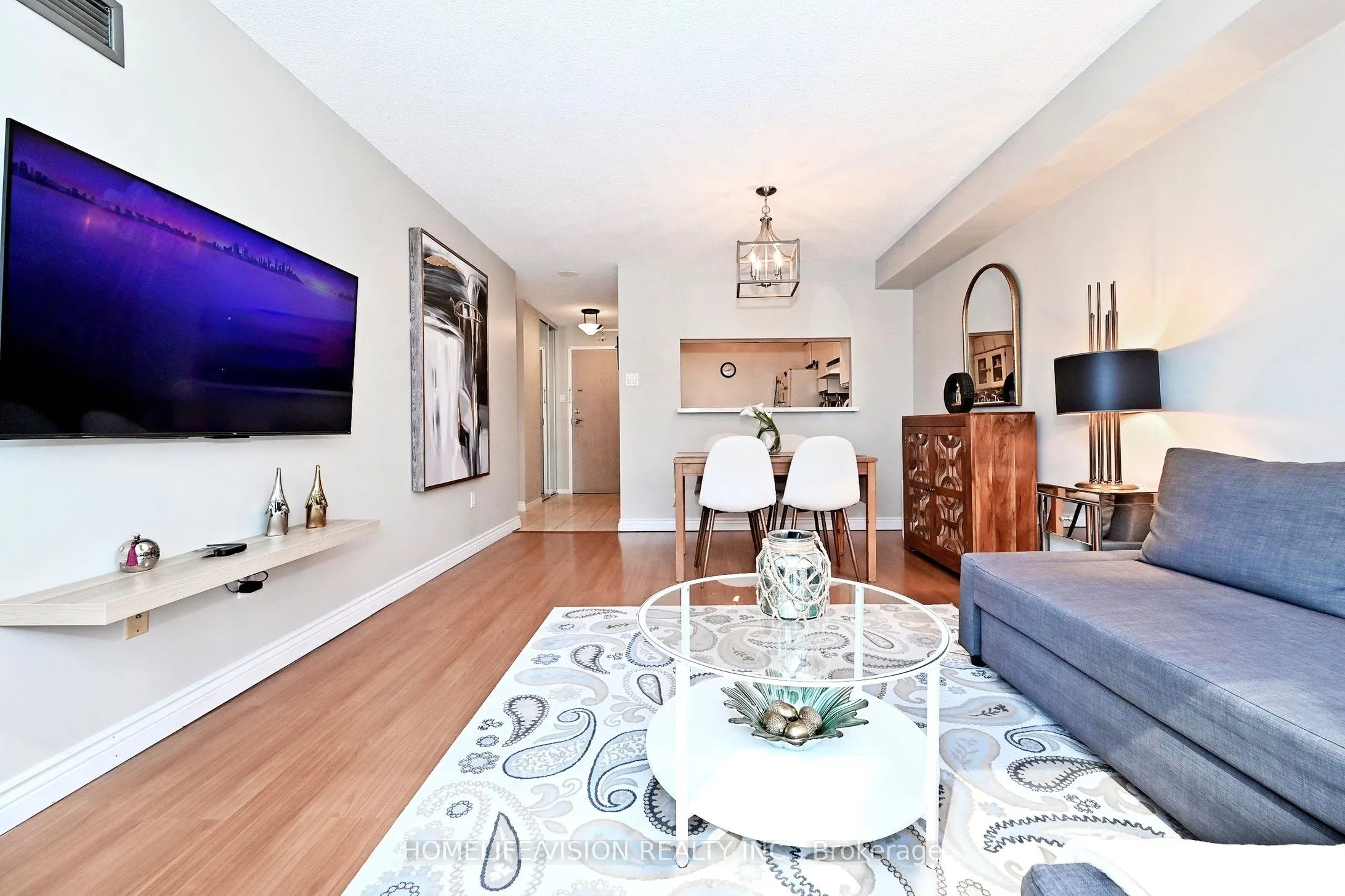 330 Rathburn Road W #306