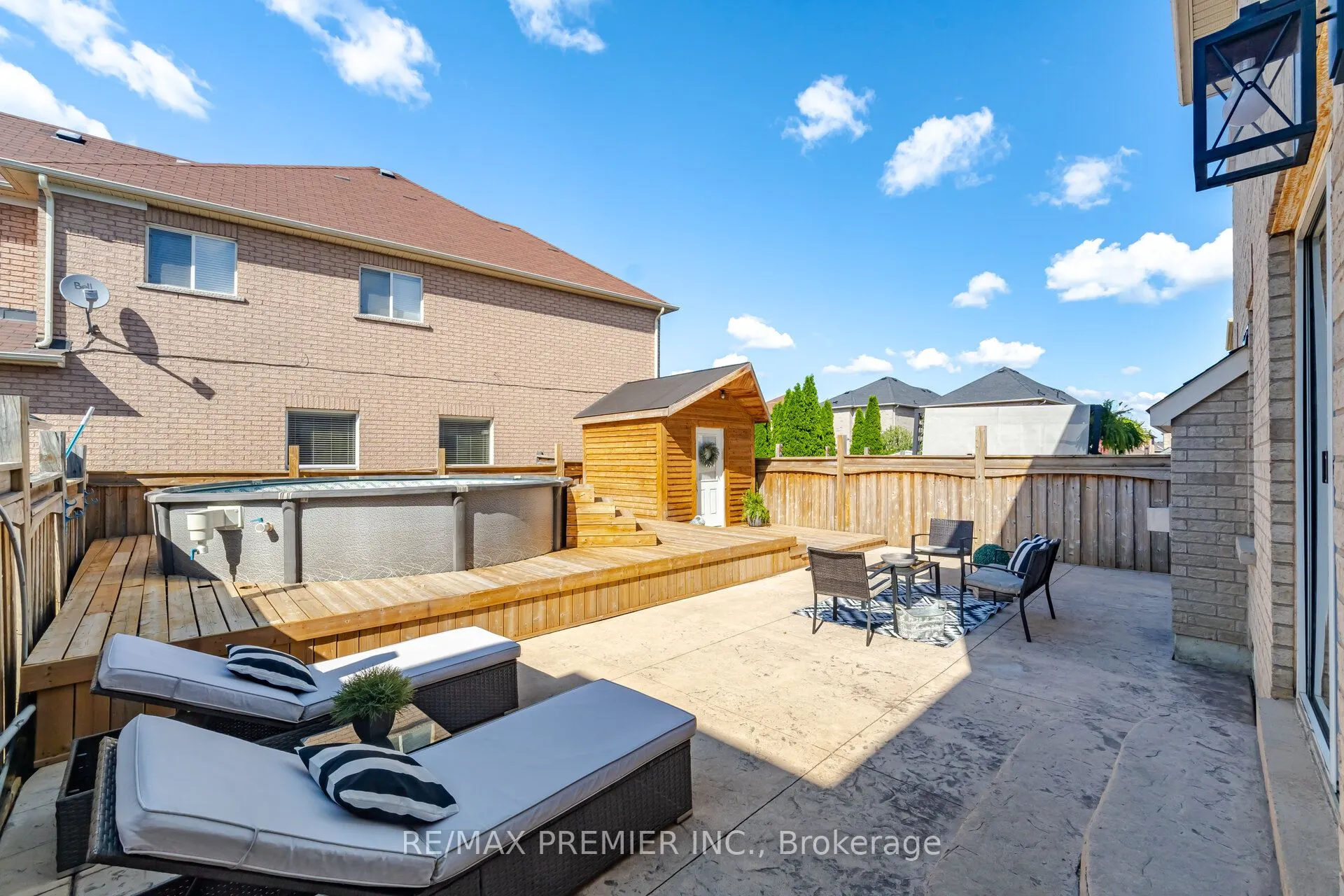 92 Headwater Road