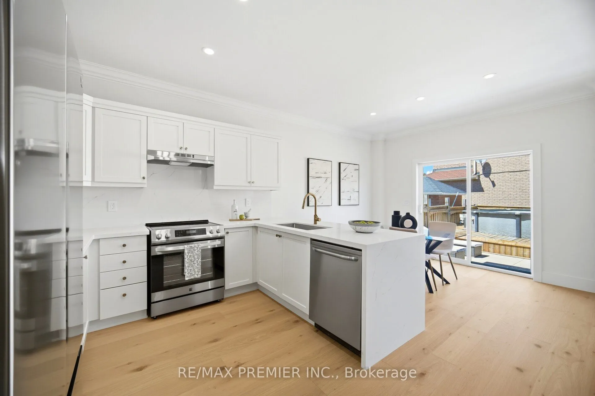 92 Headwater Road