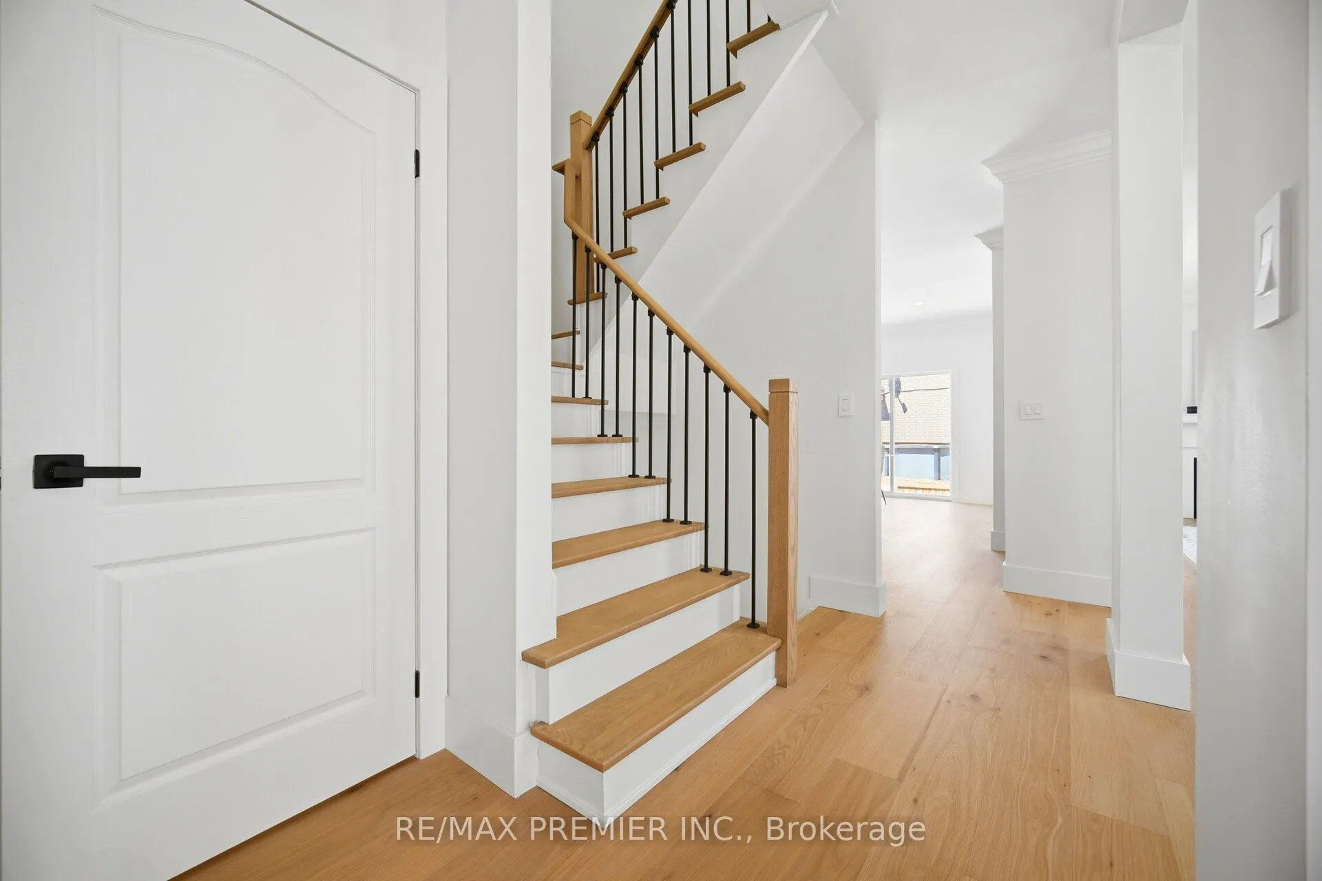 92 Headwater Road