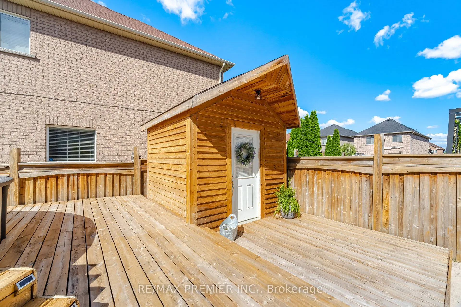 92 Headwater Road