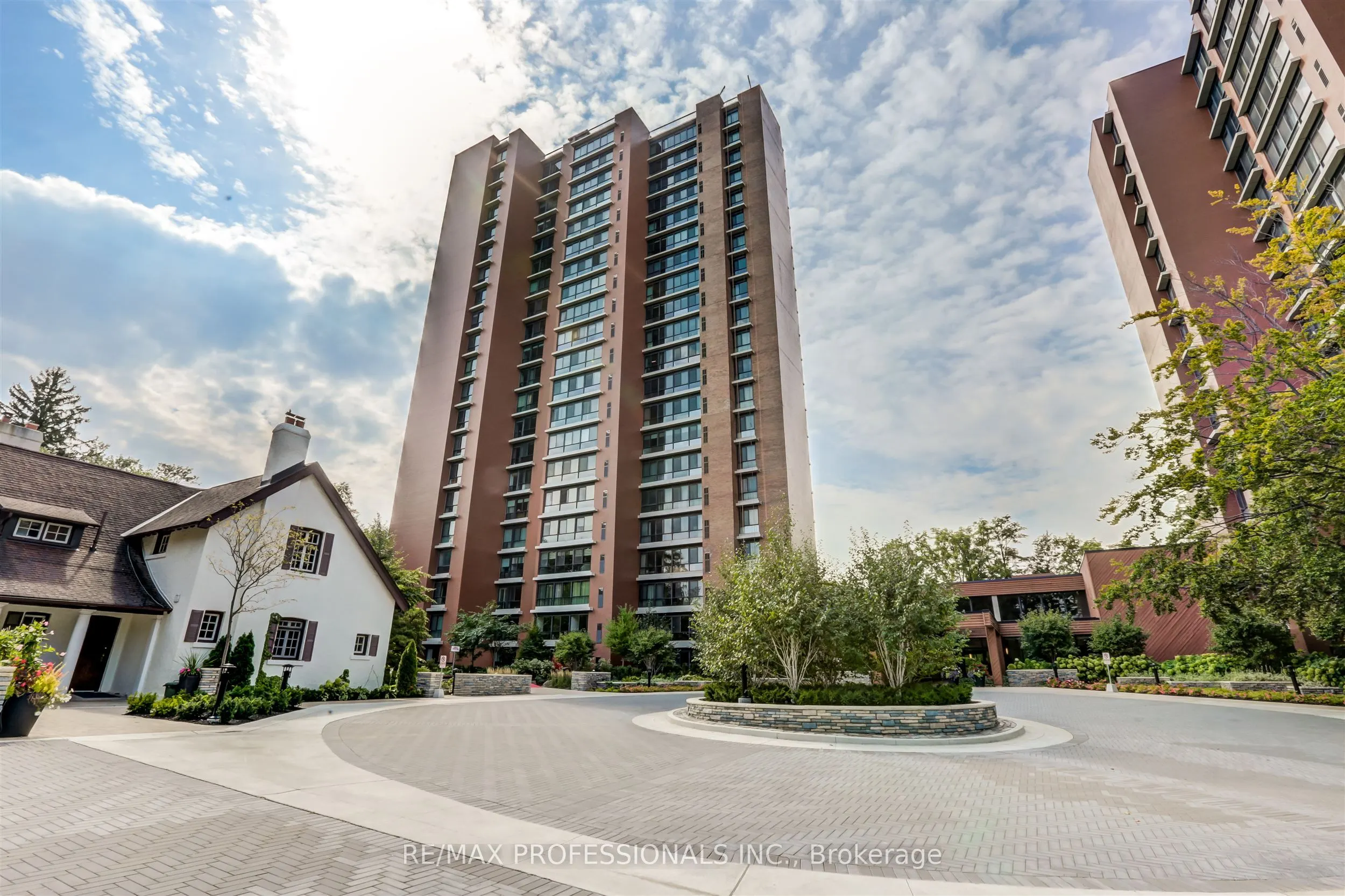 1400 Dixie Road #2205