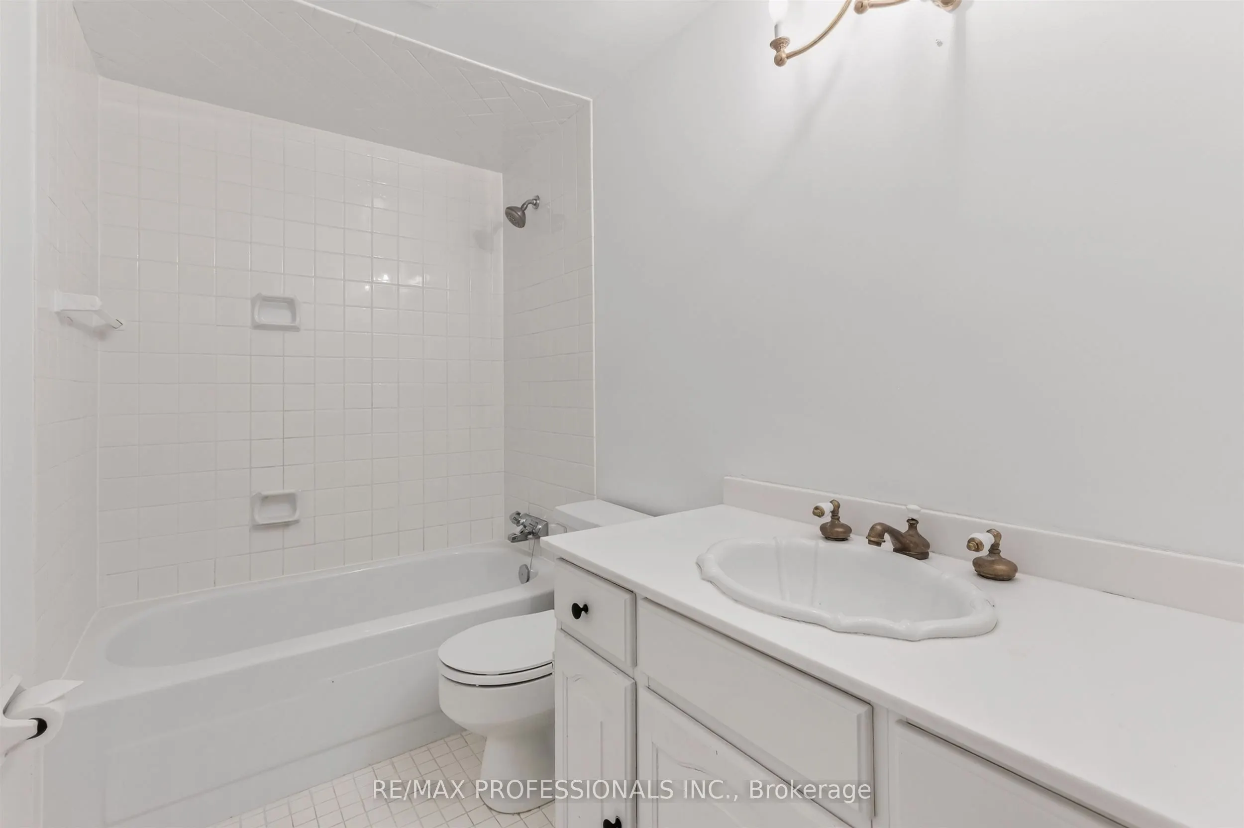 1400 Dixie Road #2205