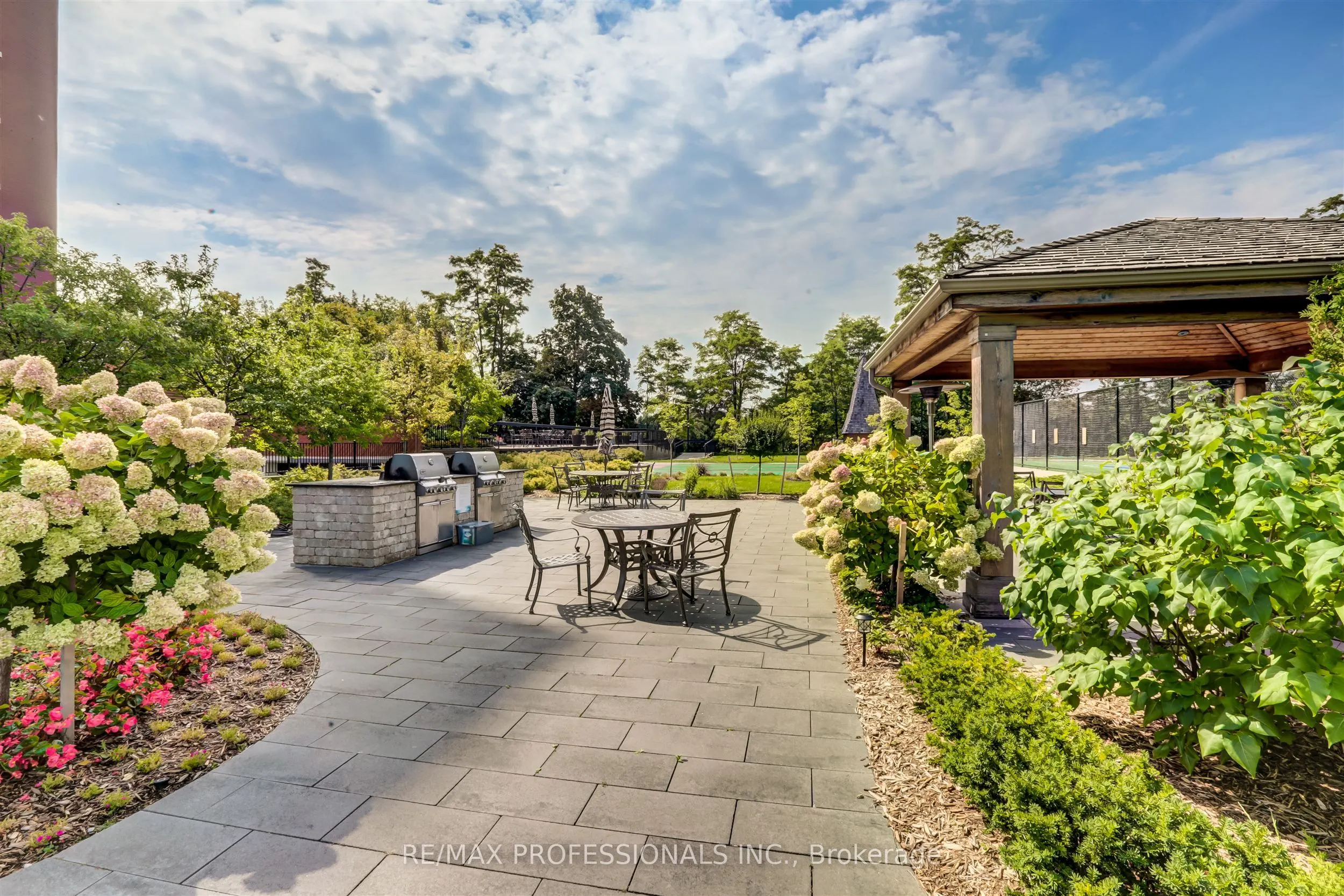 1400 Dixie Road #2205