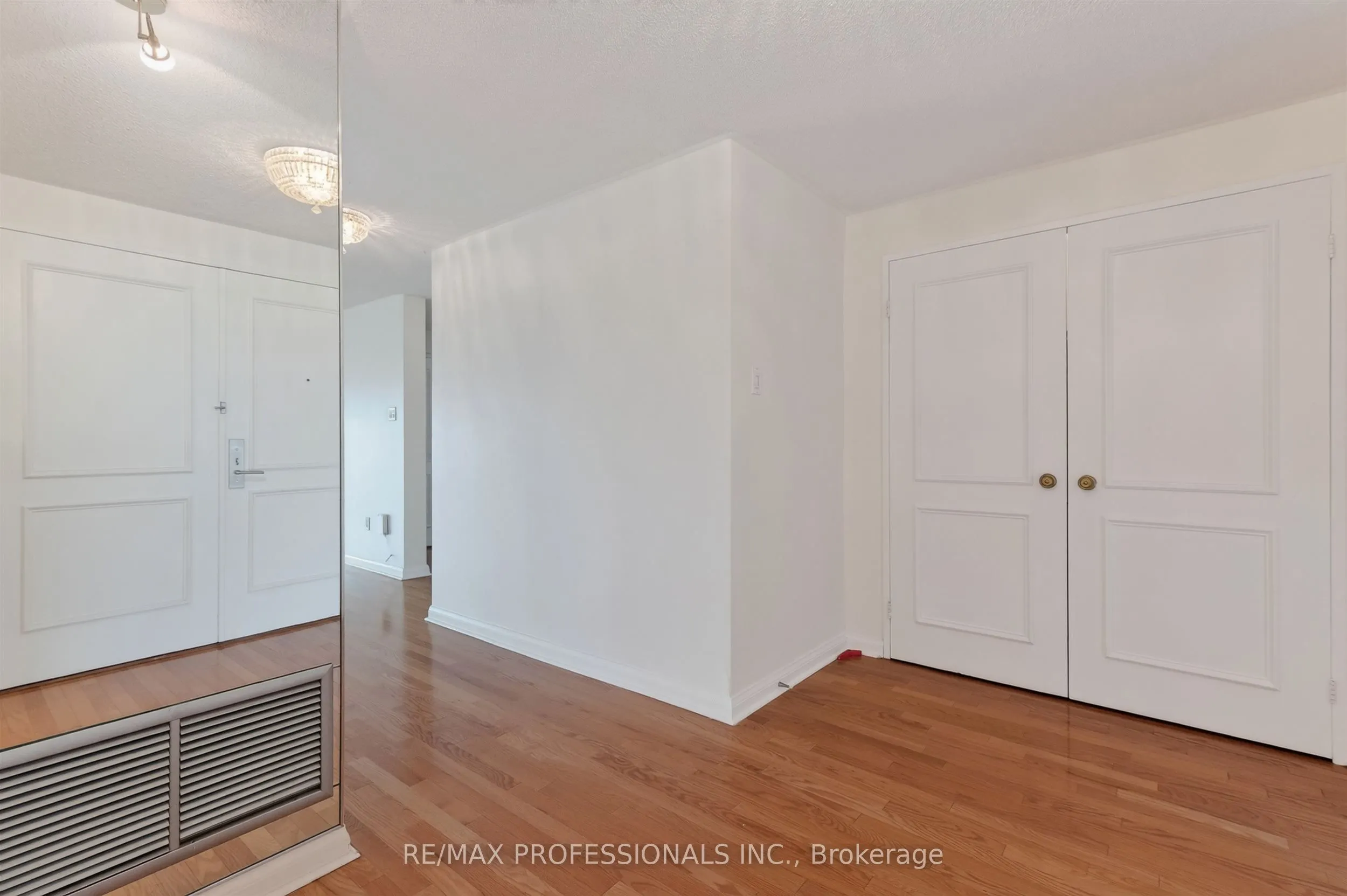 1400 Dixie Road #2205