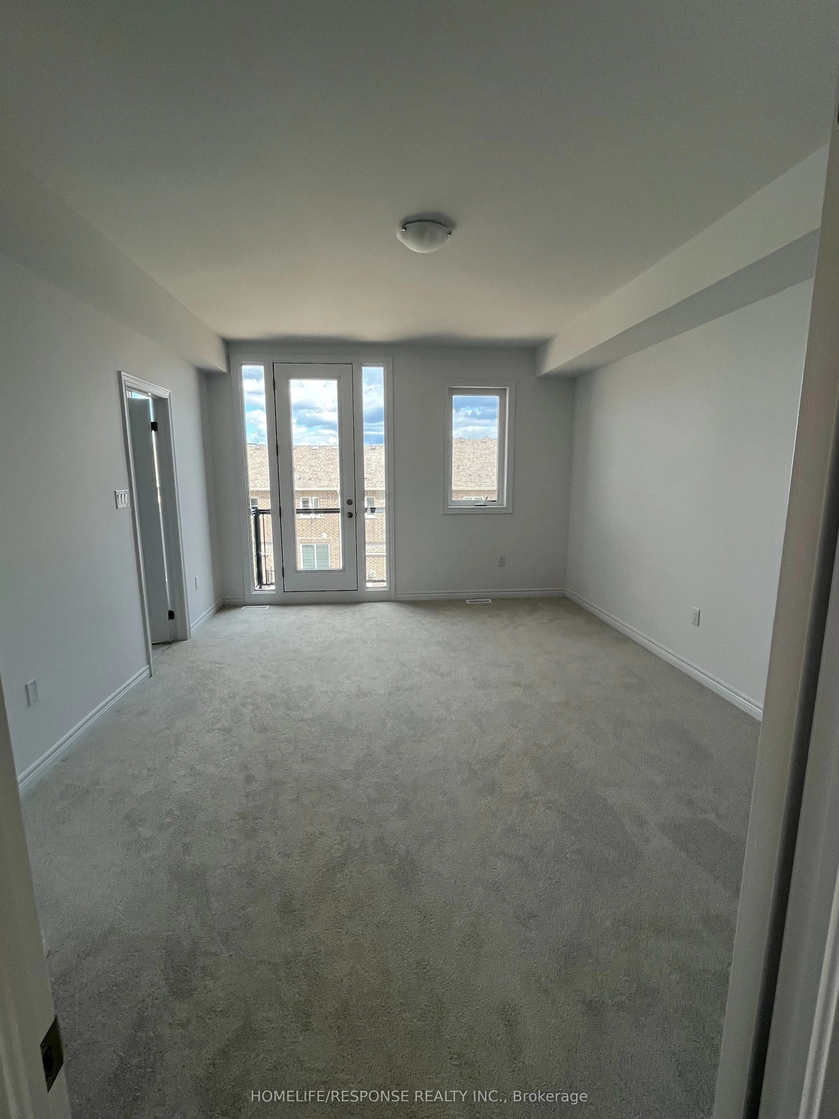 3573 POST Road