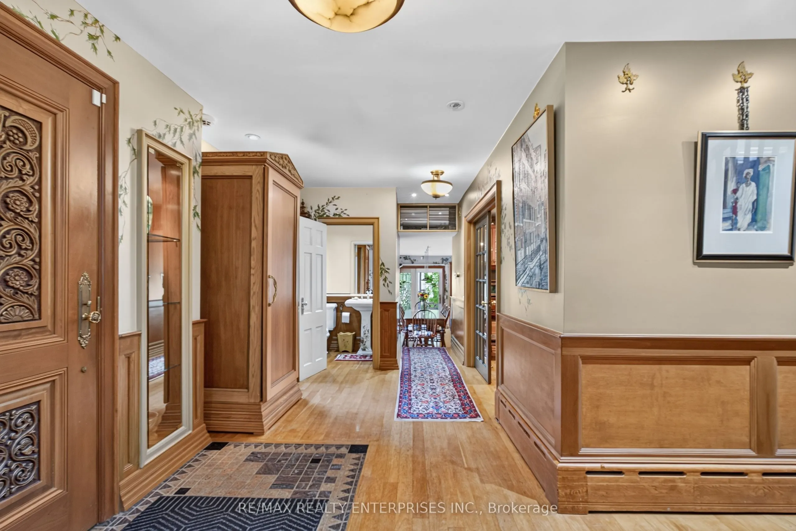 1425 Solana Crescent