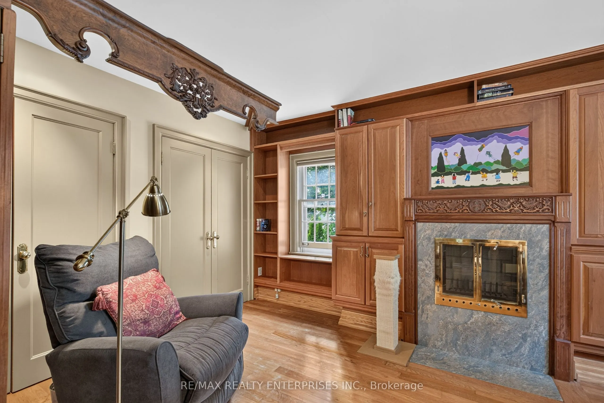 1425 Solana Crescent