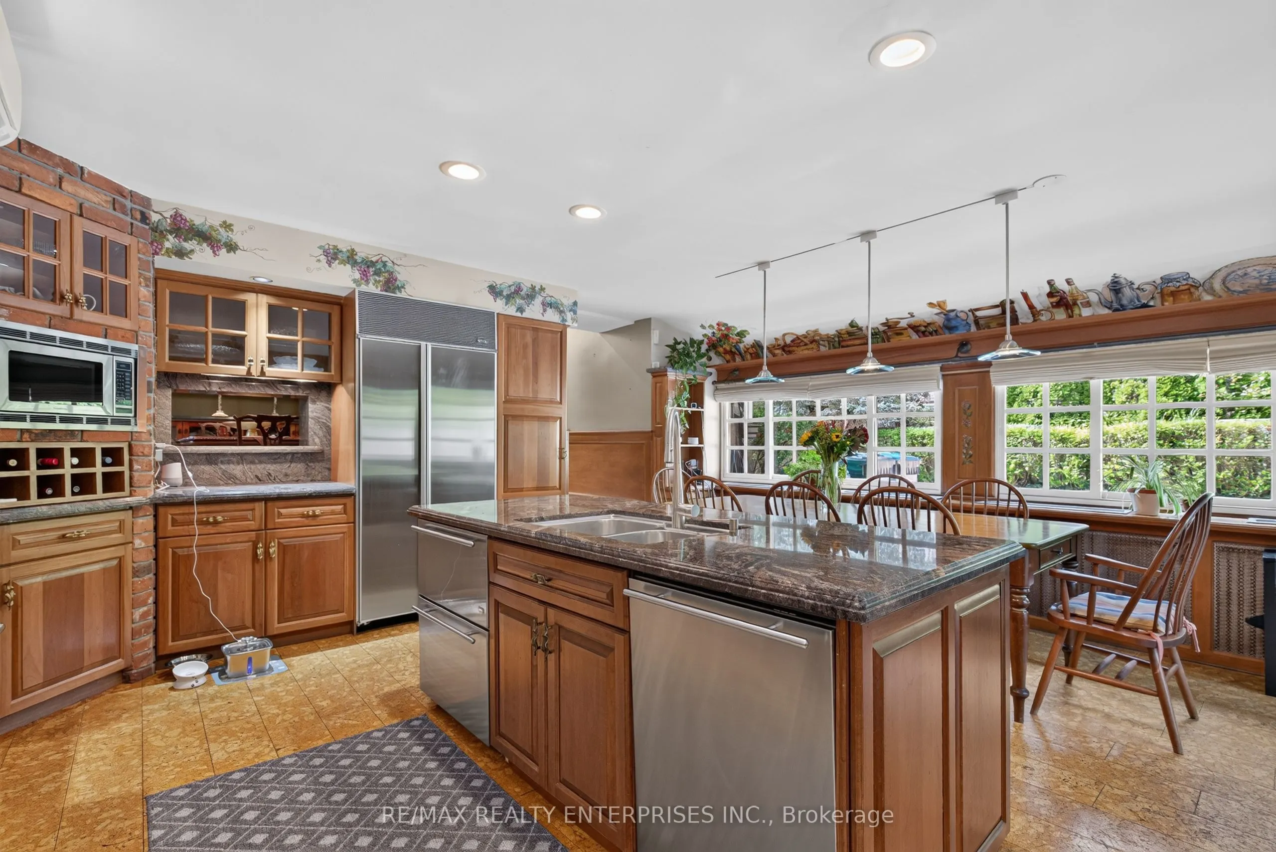 1425 Solana Crescent