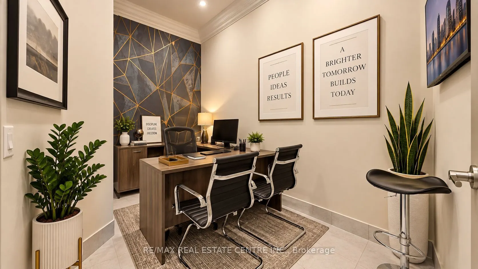 150 Oak Park Boulevard #4