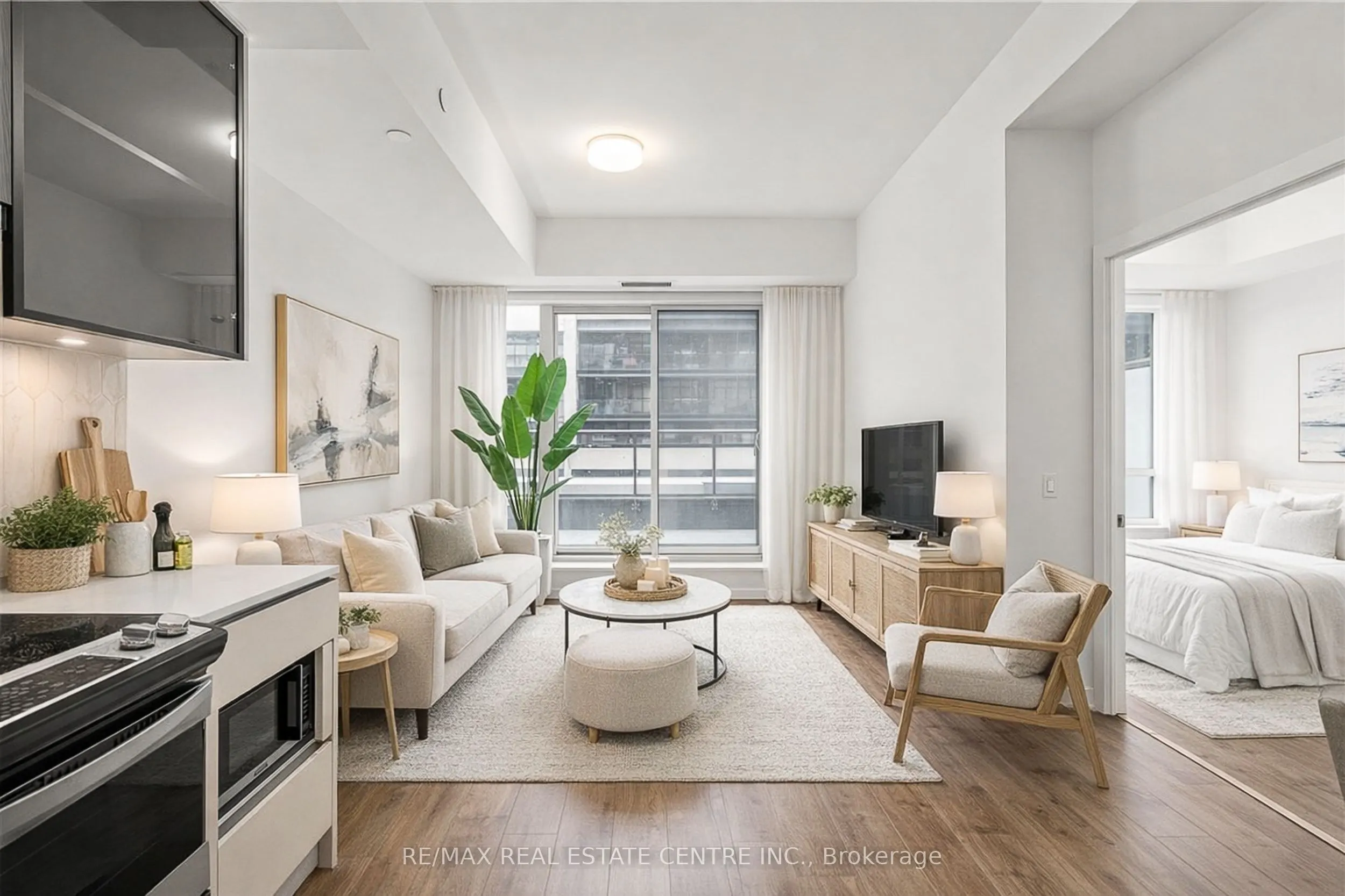 405 Dundas Street W #316
