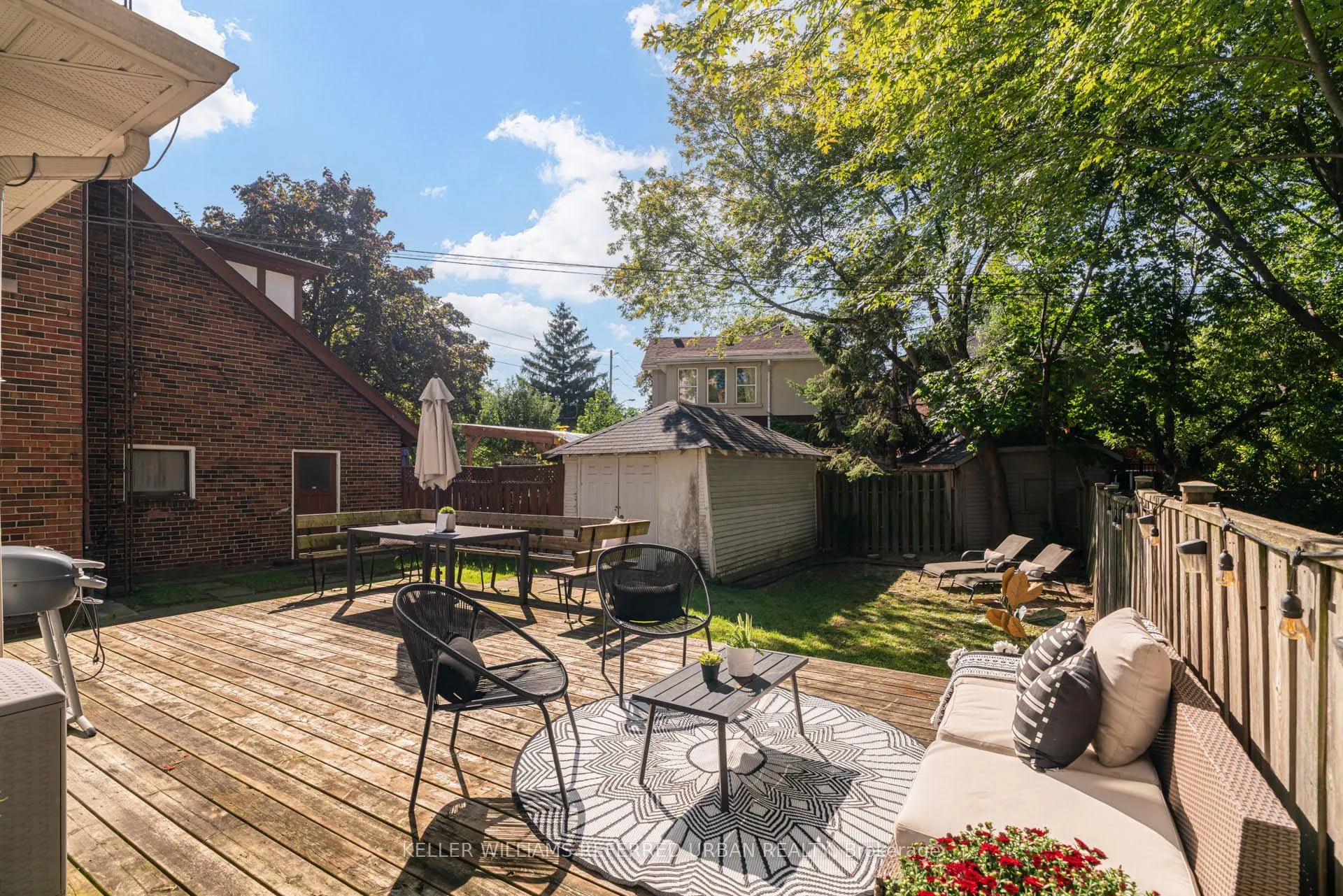 2522 Lake Shore Boulevard W