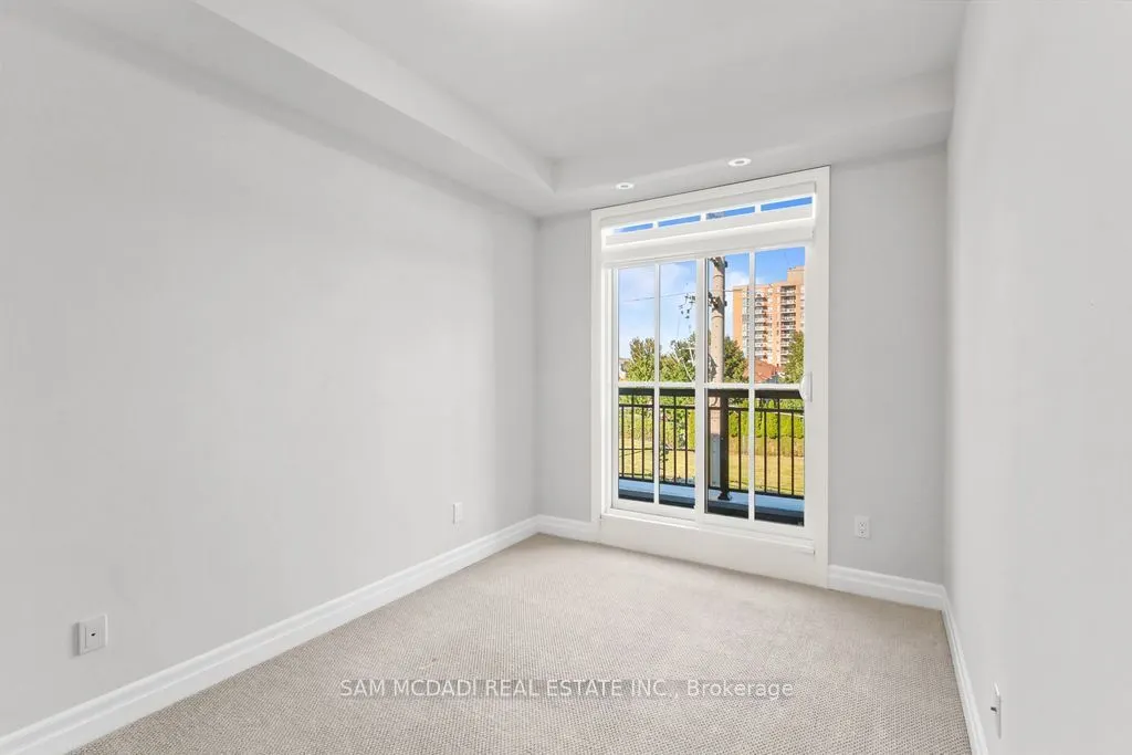1180 Cawthra Road #102