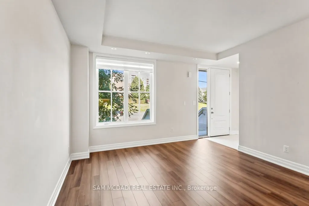 1180 Cawthra Road #102