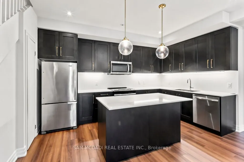 1180 Cawthra Road #102
