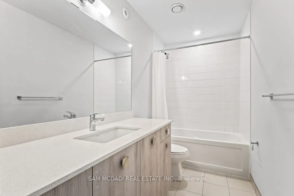 1180 Cawthra Road #102