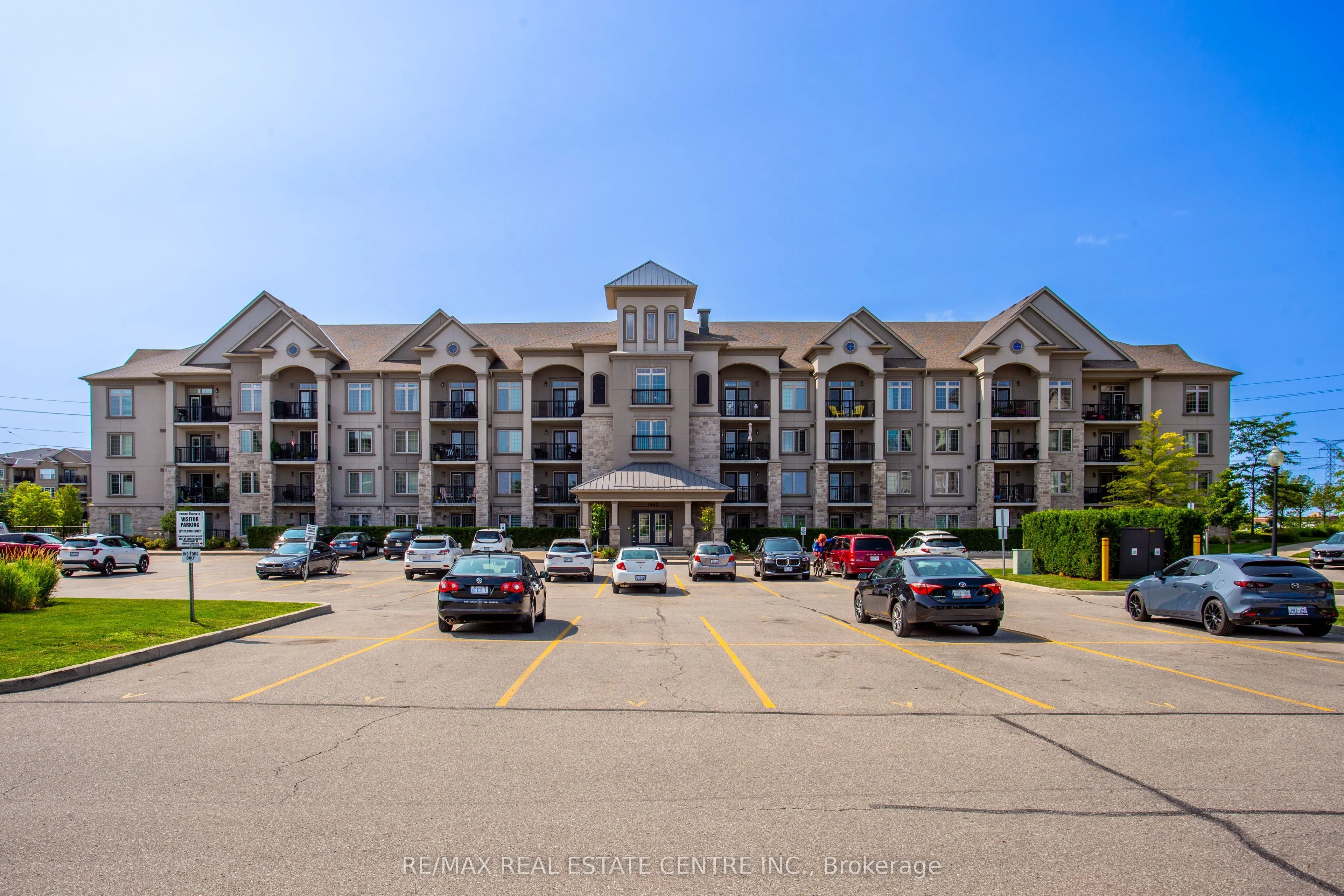 1460 Main Street E #412