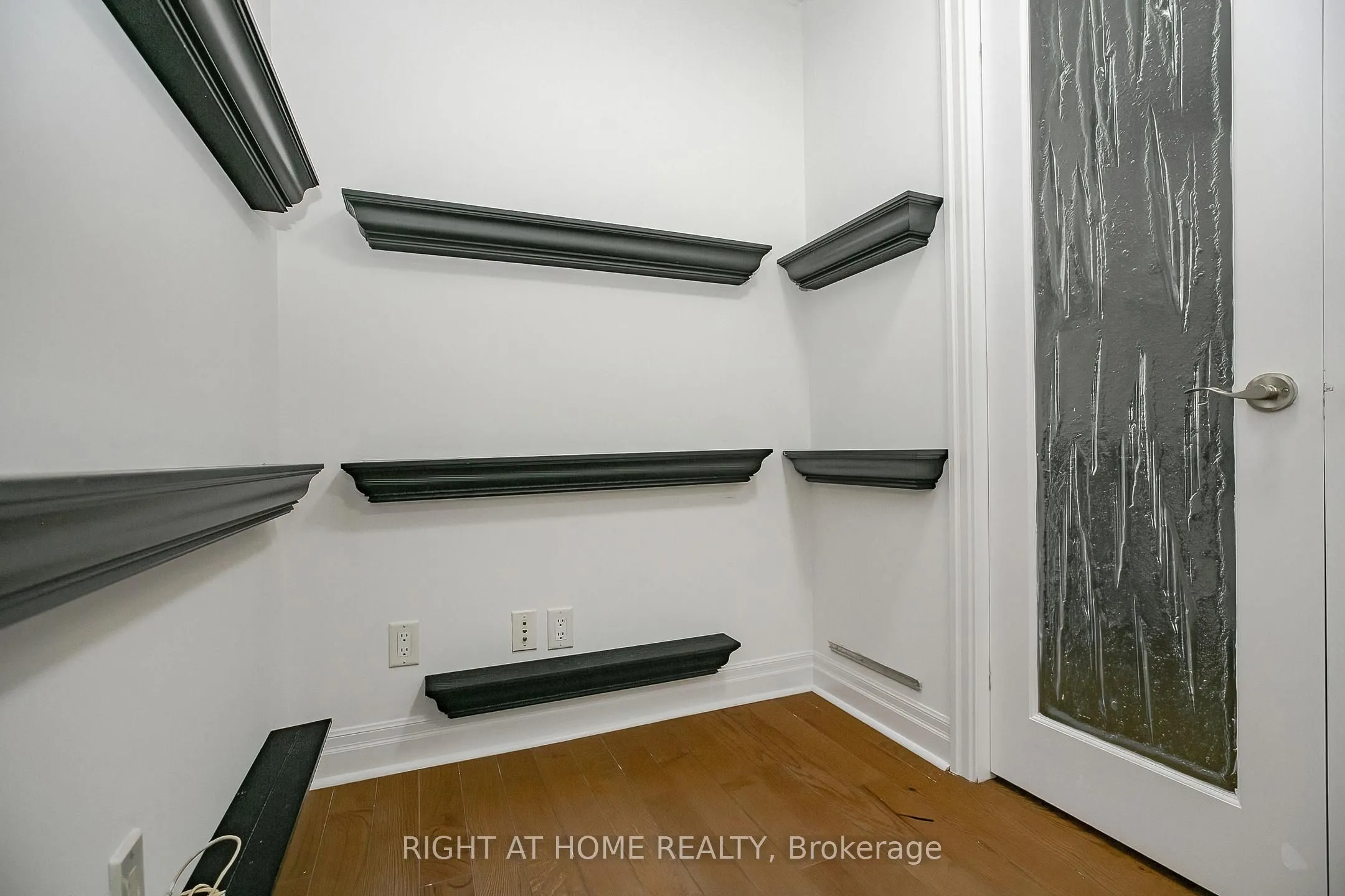 2119 Lake Shore Boulevard W #217