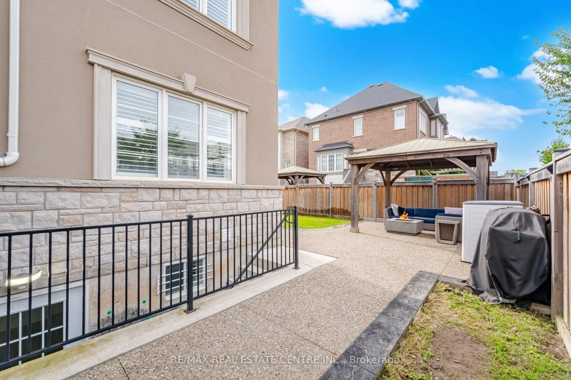 153 Whitlock Avenue