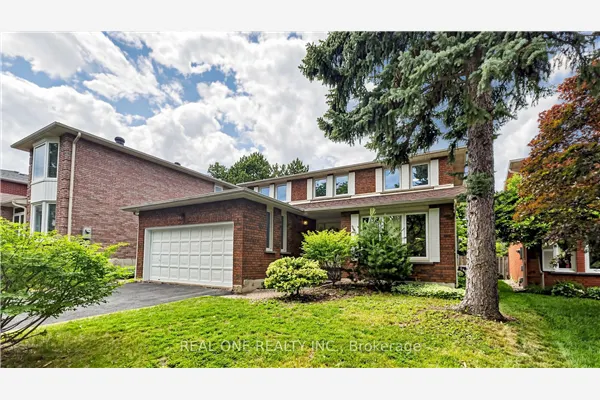 2027 Roy Ivor Crescent