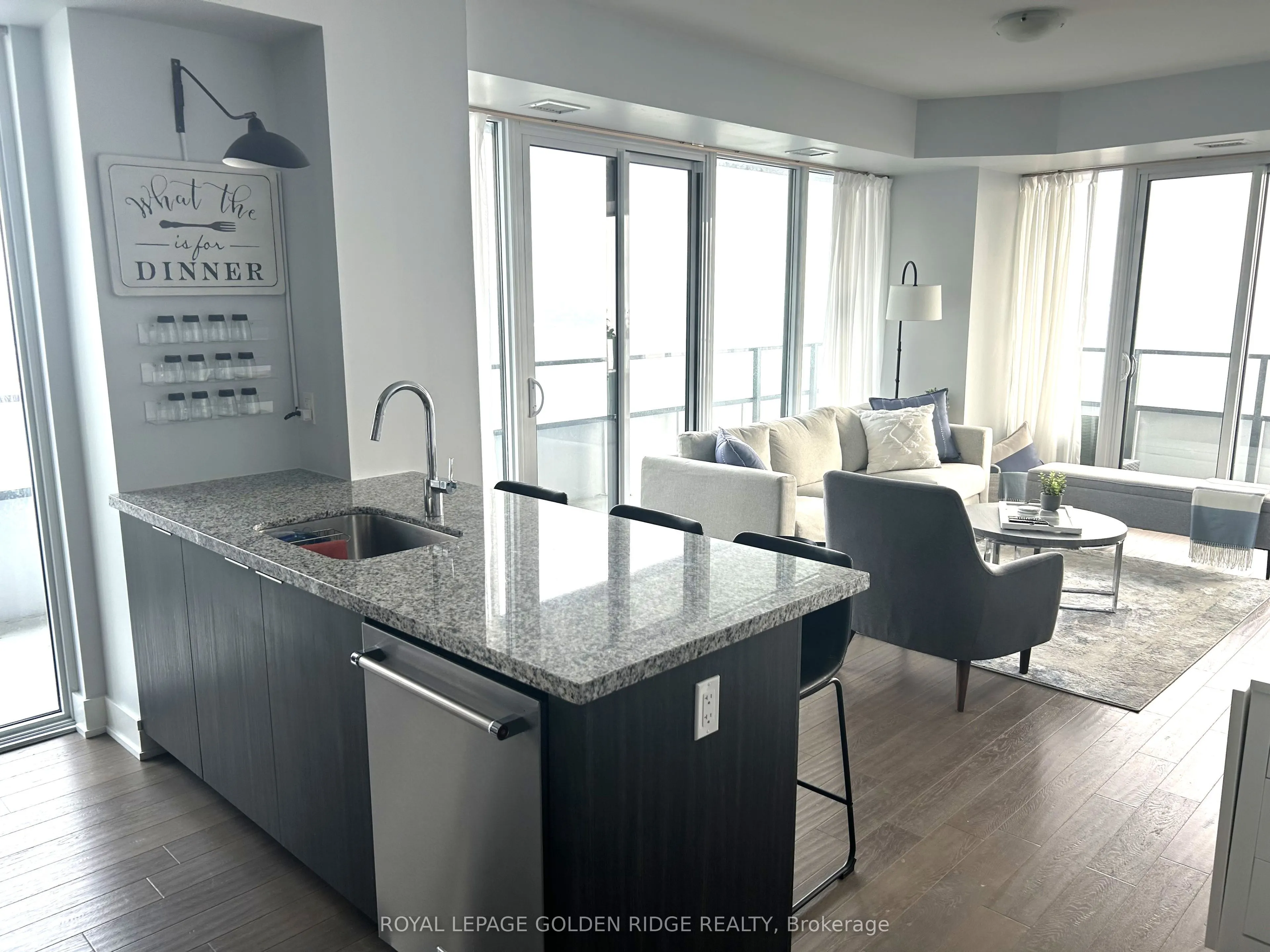 20 Shore Breeze Drive S #2607