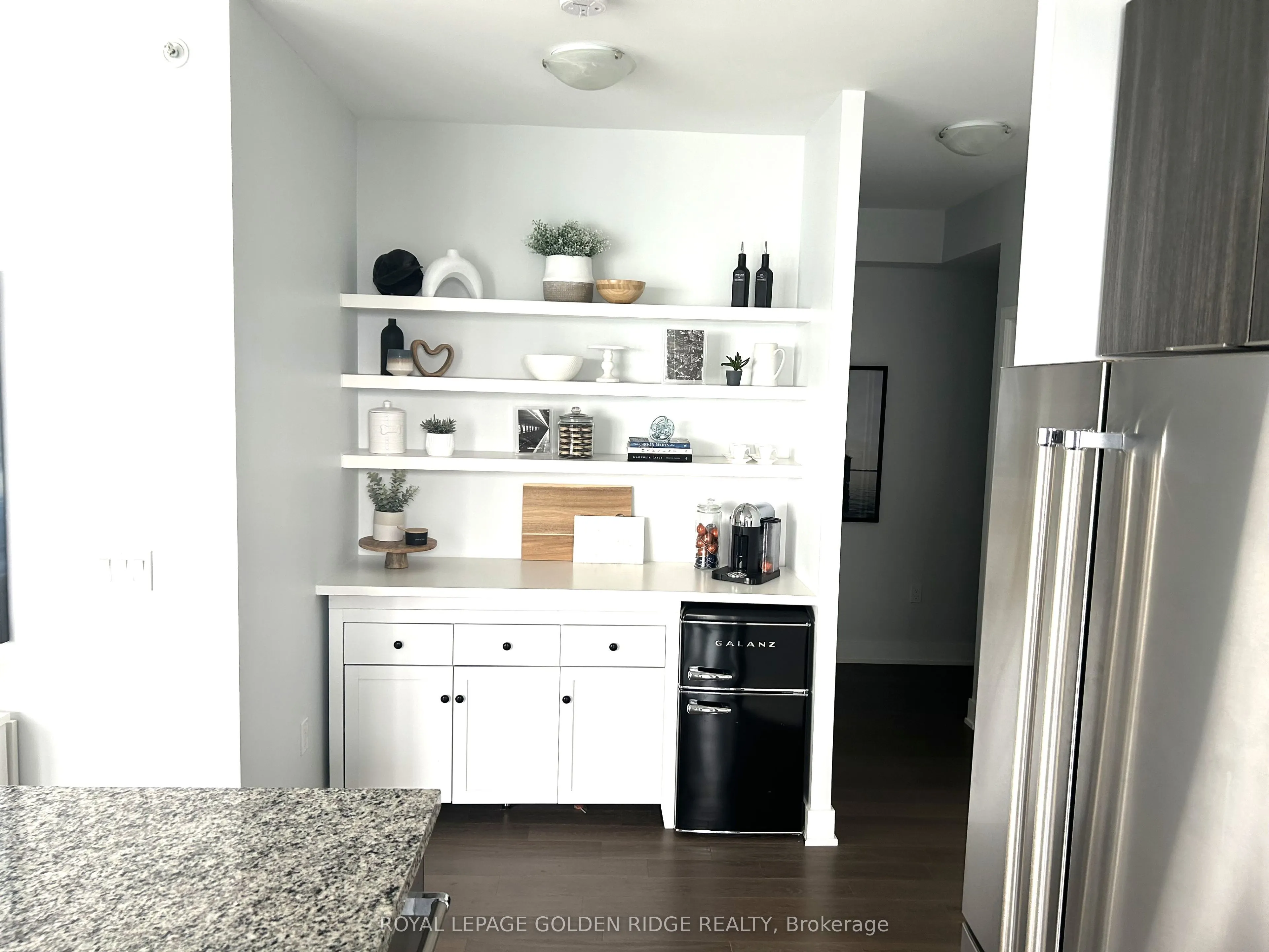20 Shore Breeze Drive S #2607
