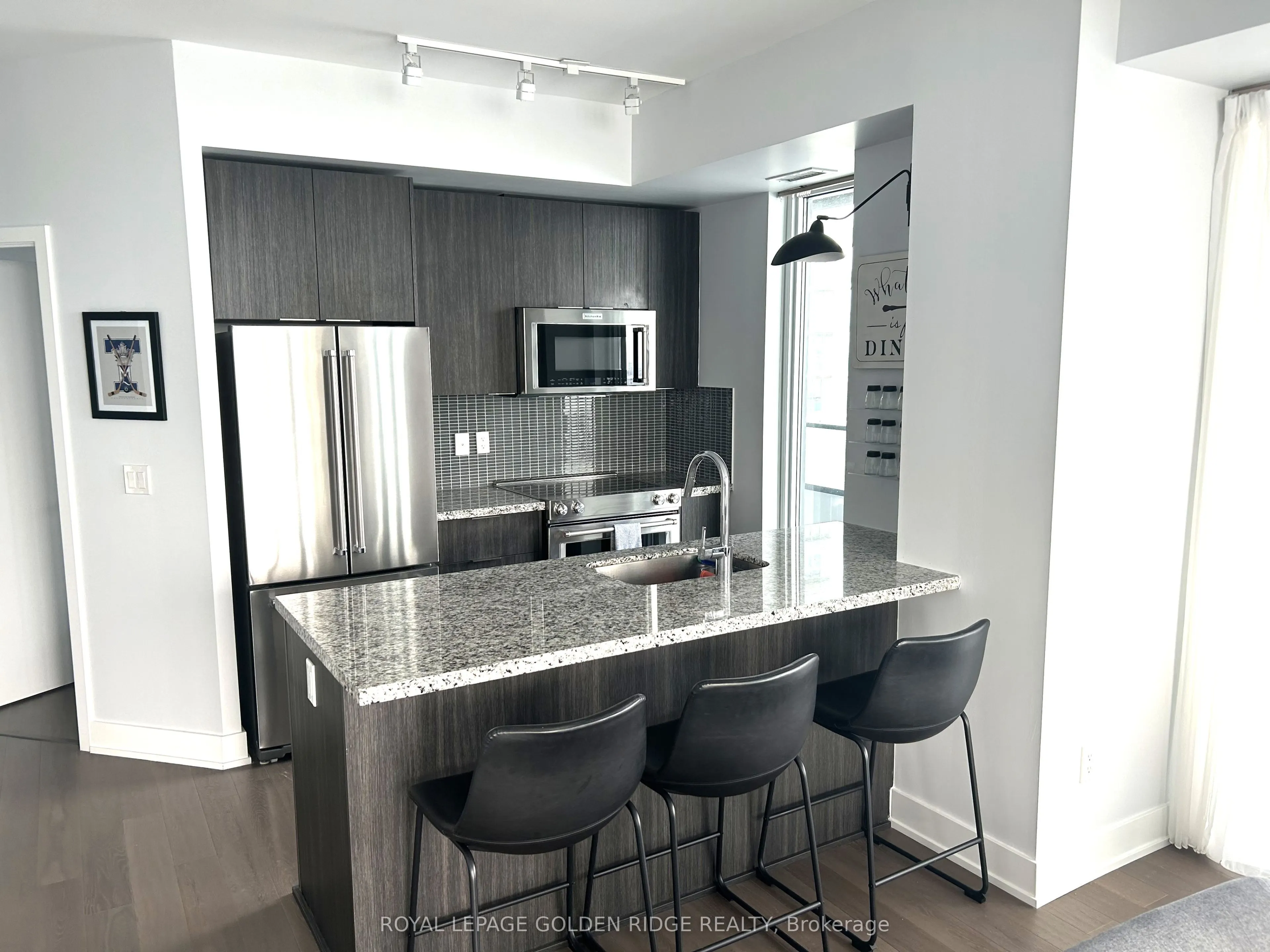 20 Shore Breeze Drive S #2607