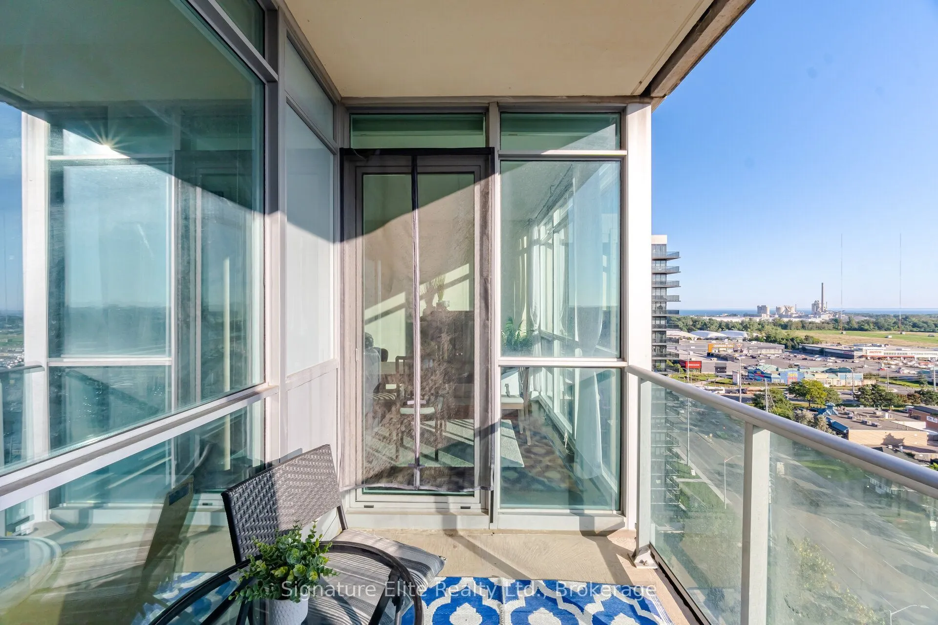 1055 Southdown Road #1501