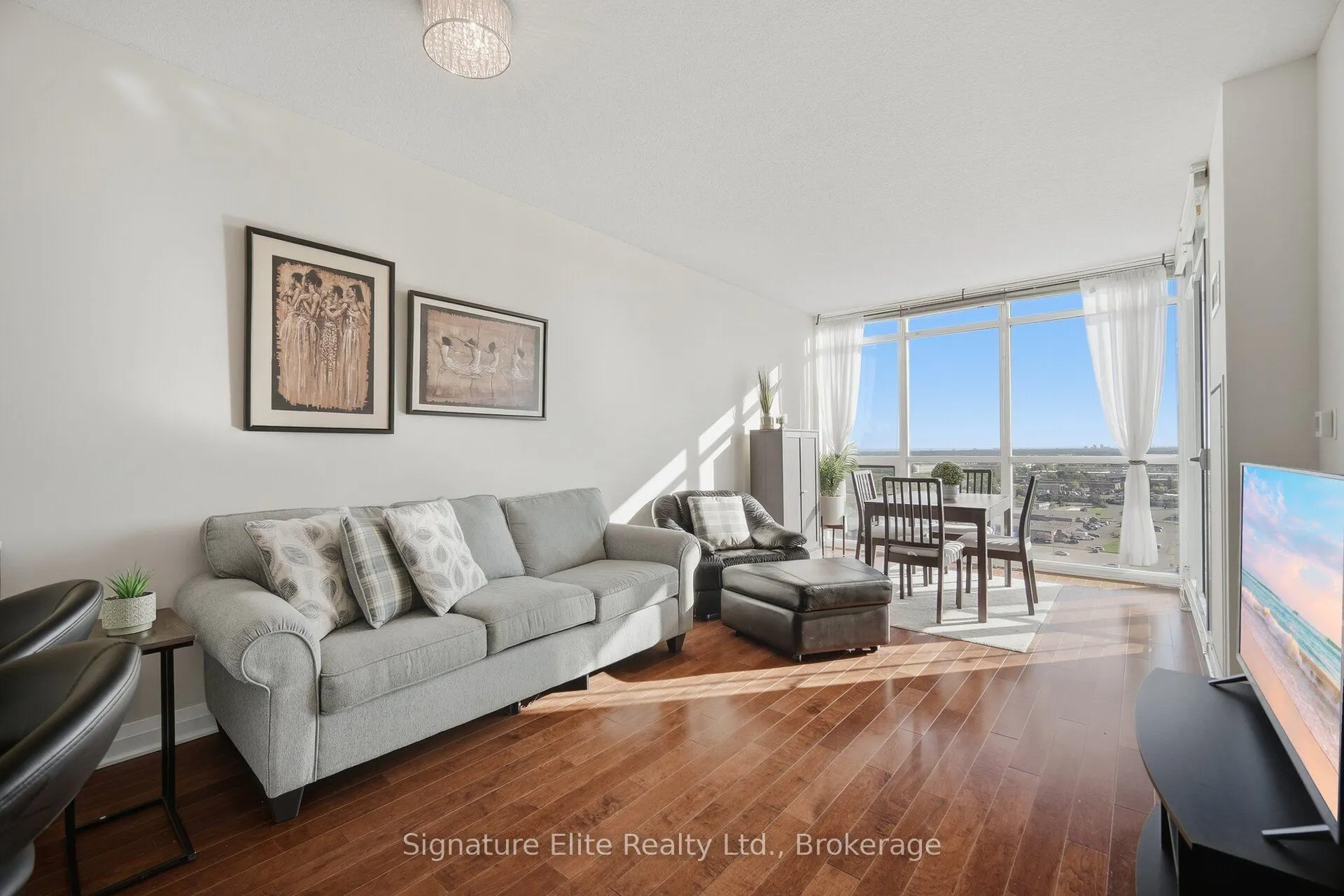 1055 Southdown Road #1501